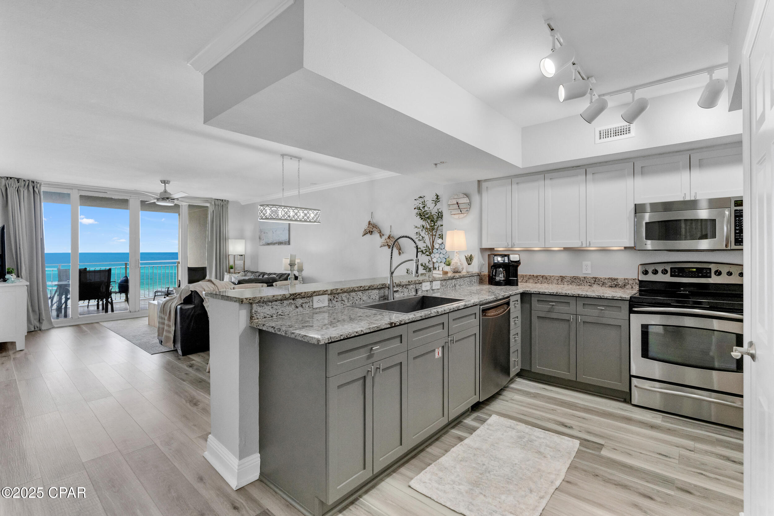 Image 12 For 14701 Front Beach Road 2525