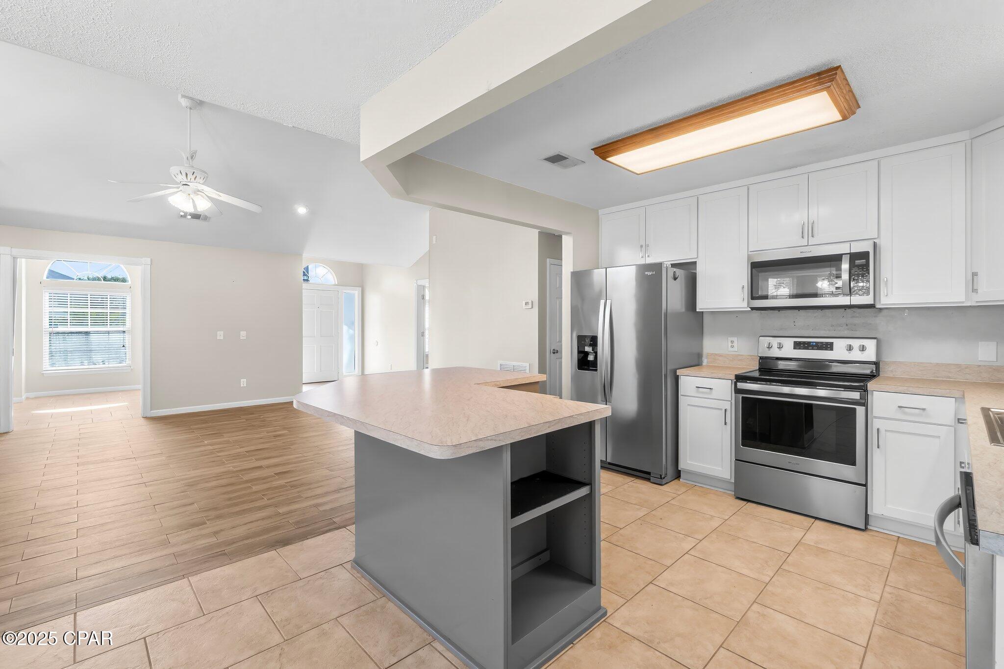 Image 15 For 144 Oleander Circle