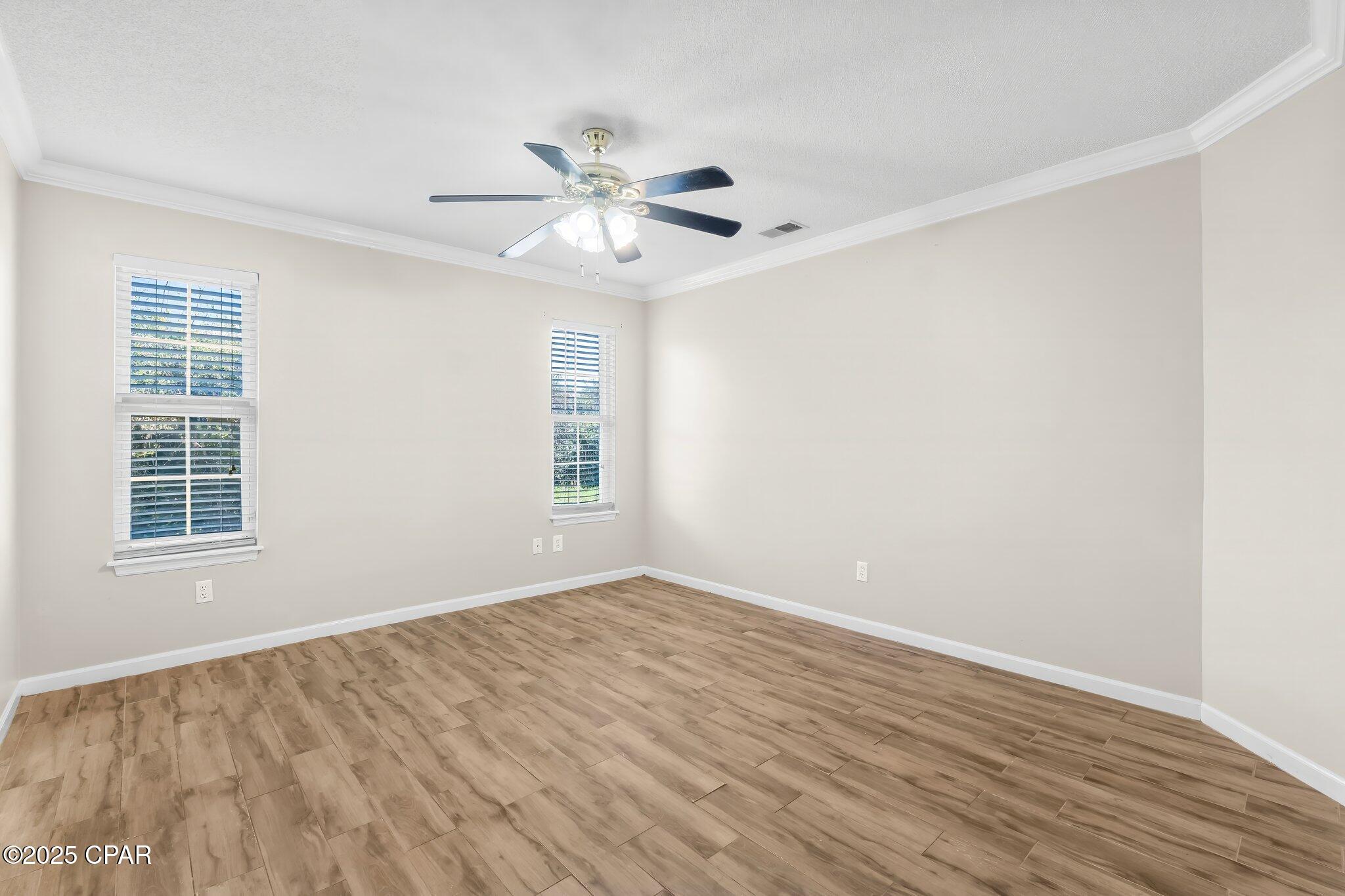 Image 17 For 144 Oleander Circle