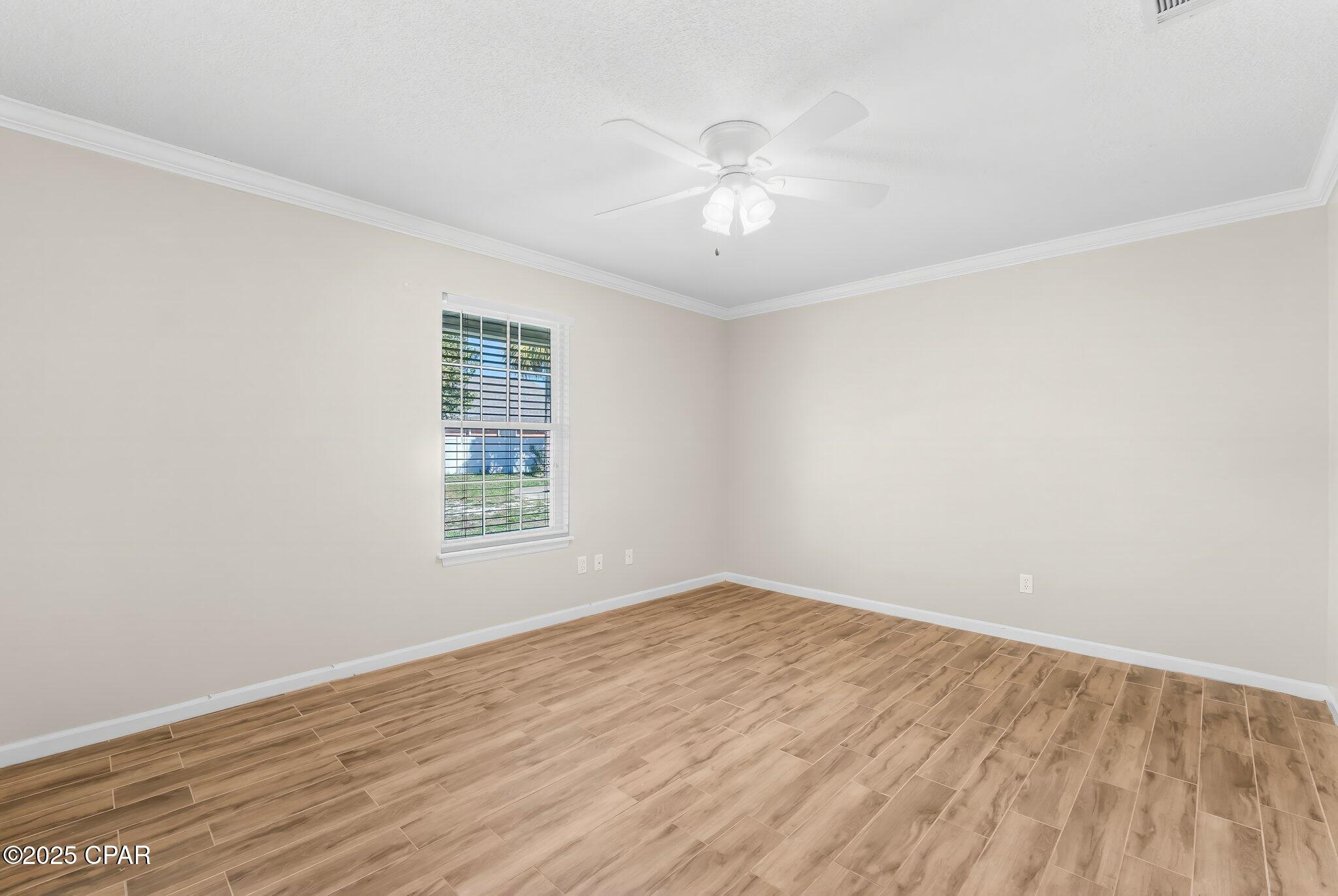 Image 21 For 144 Oleander Circle