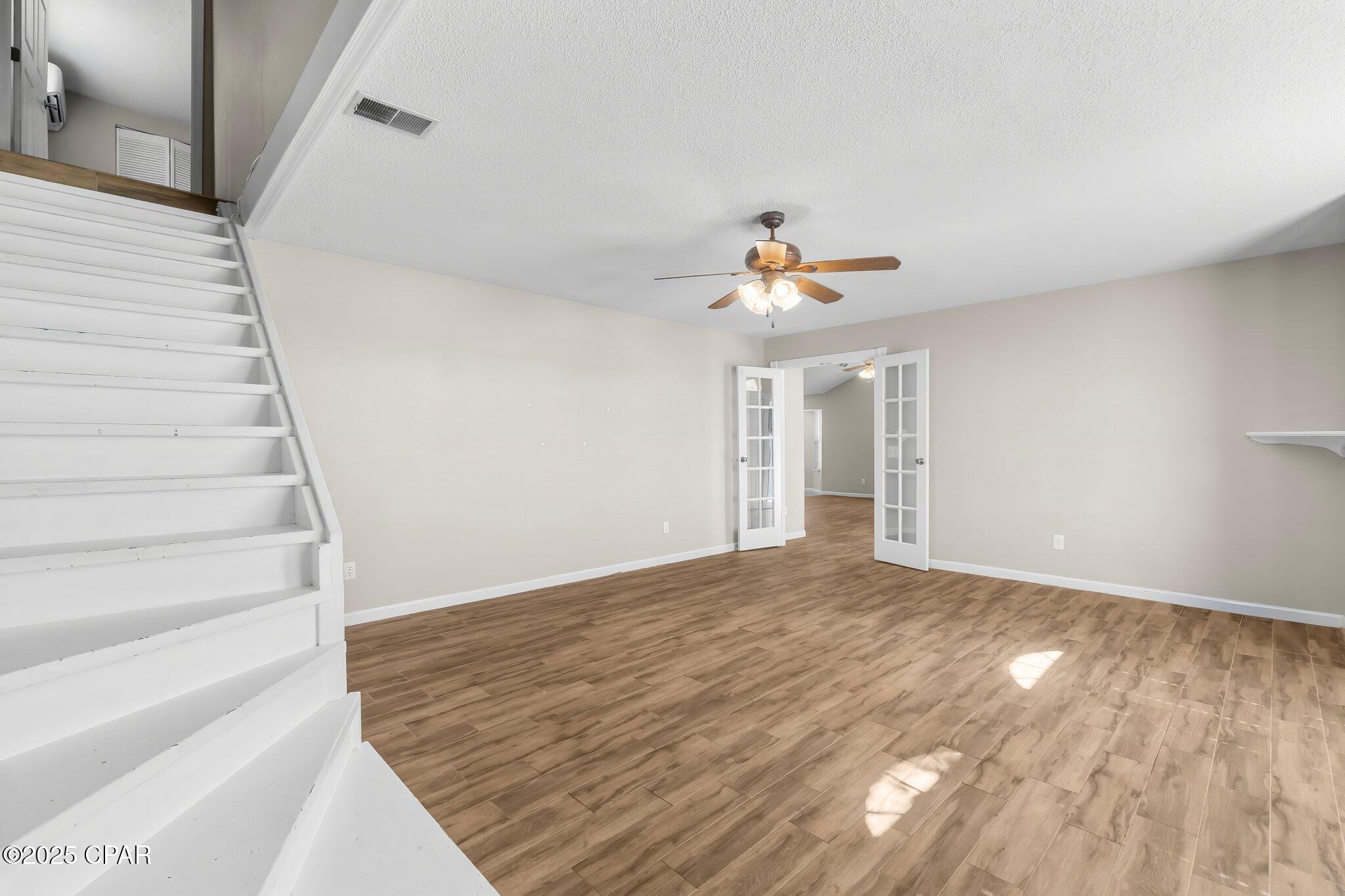 Image 26 For 144 Oleander Circle