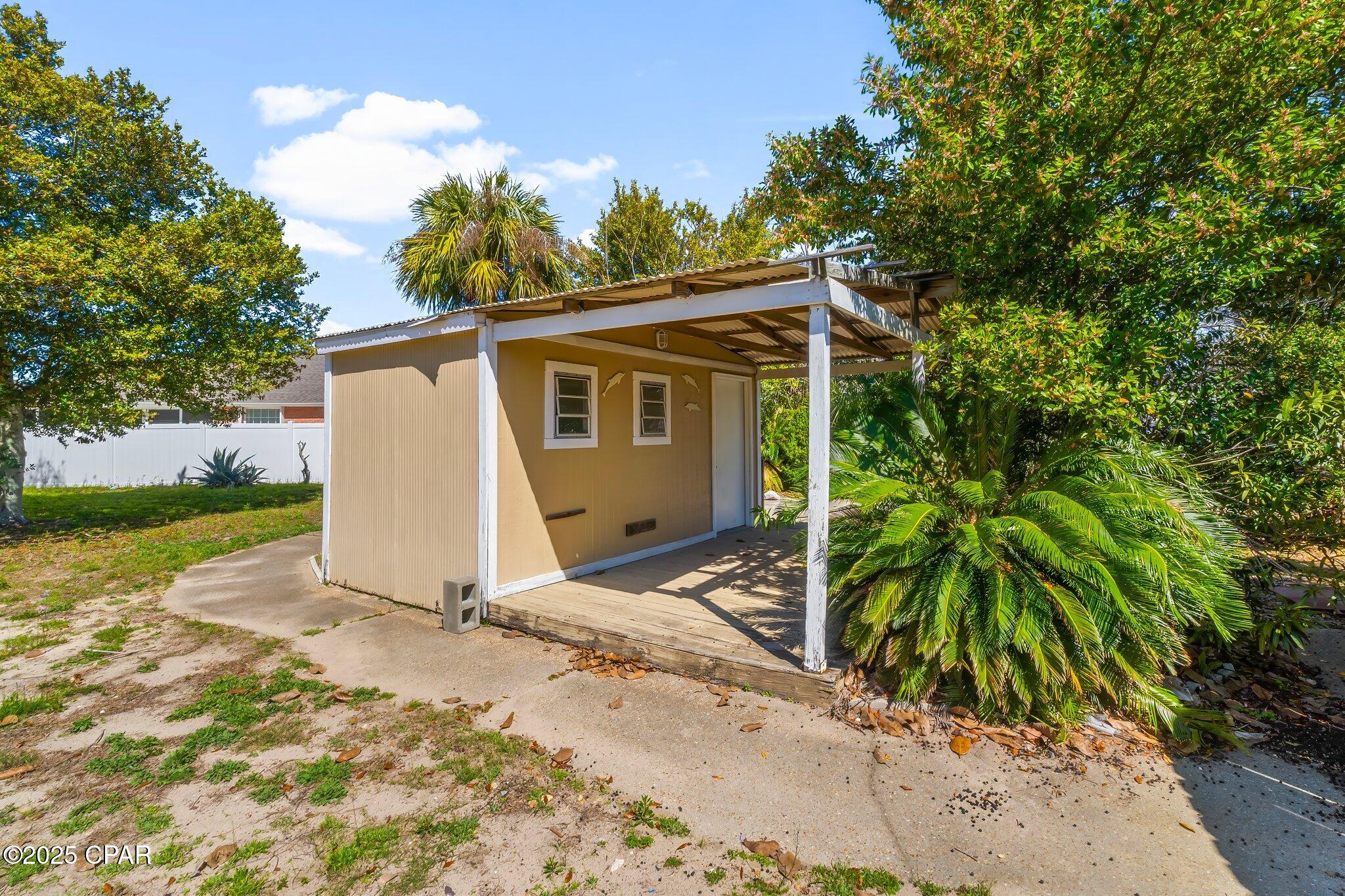 Image 38 For 144 Oleander Circle