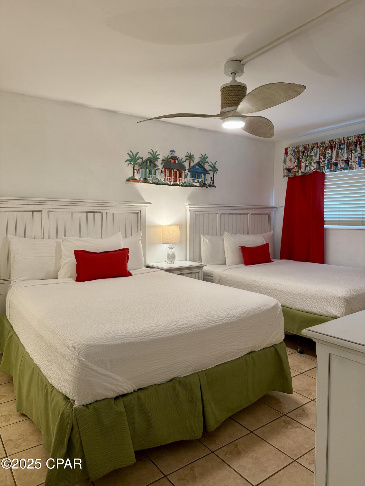 Image 10 For 8743 Thomas Drive 704