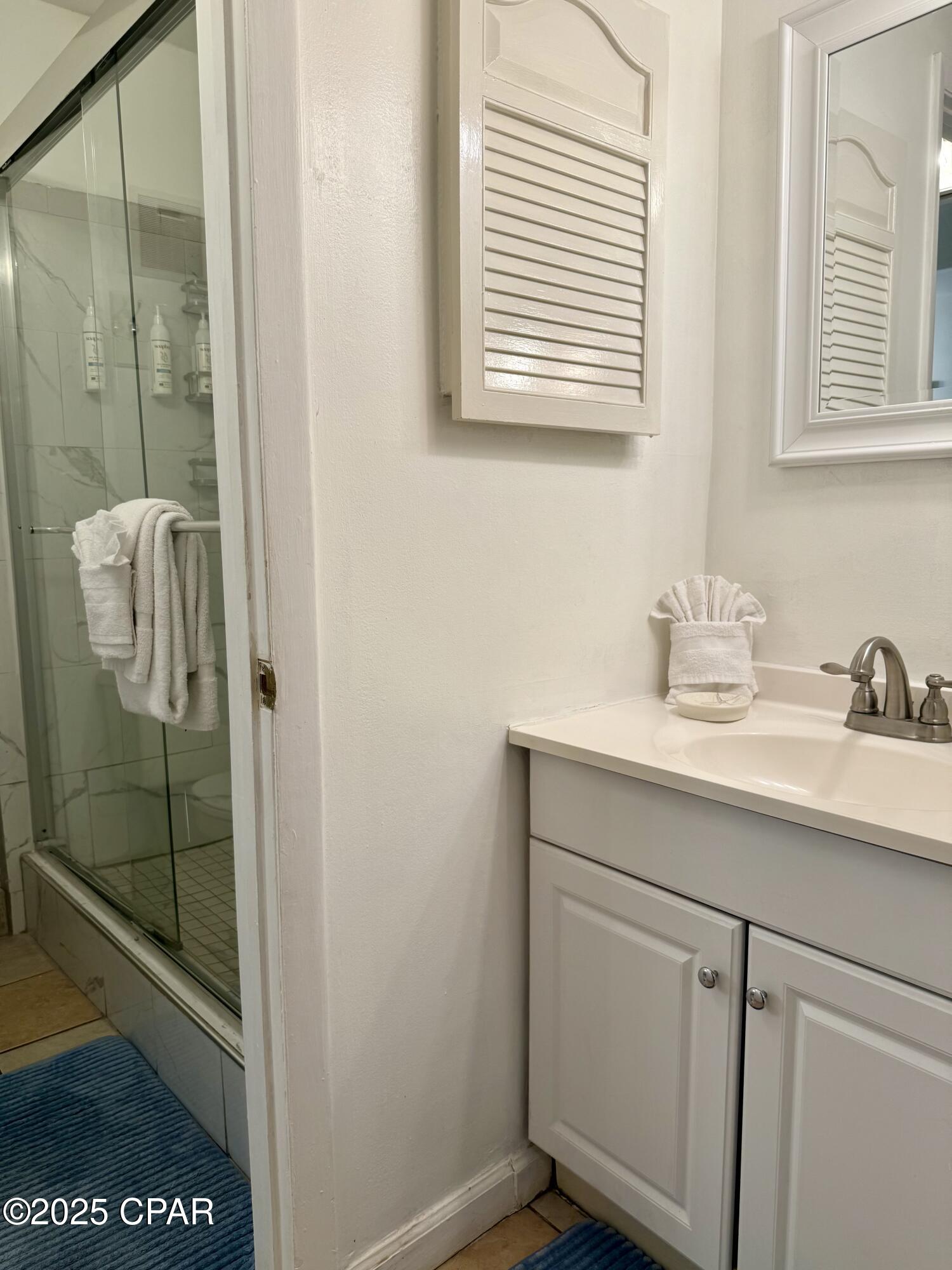 Image 11 For 8743 Thomas Drive 704