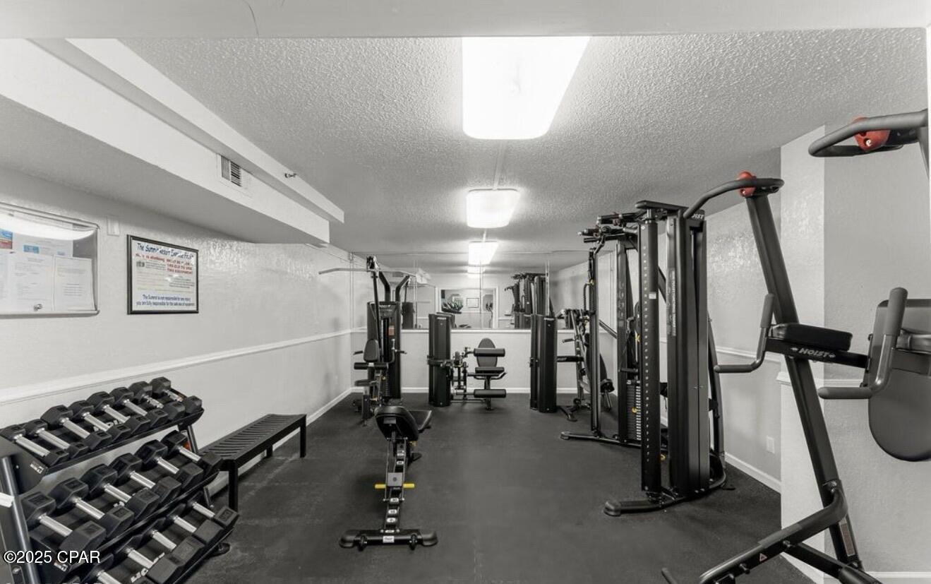 Image 14 For 8743 Thomas Drive 704