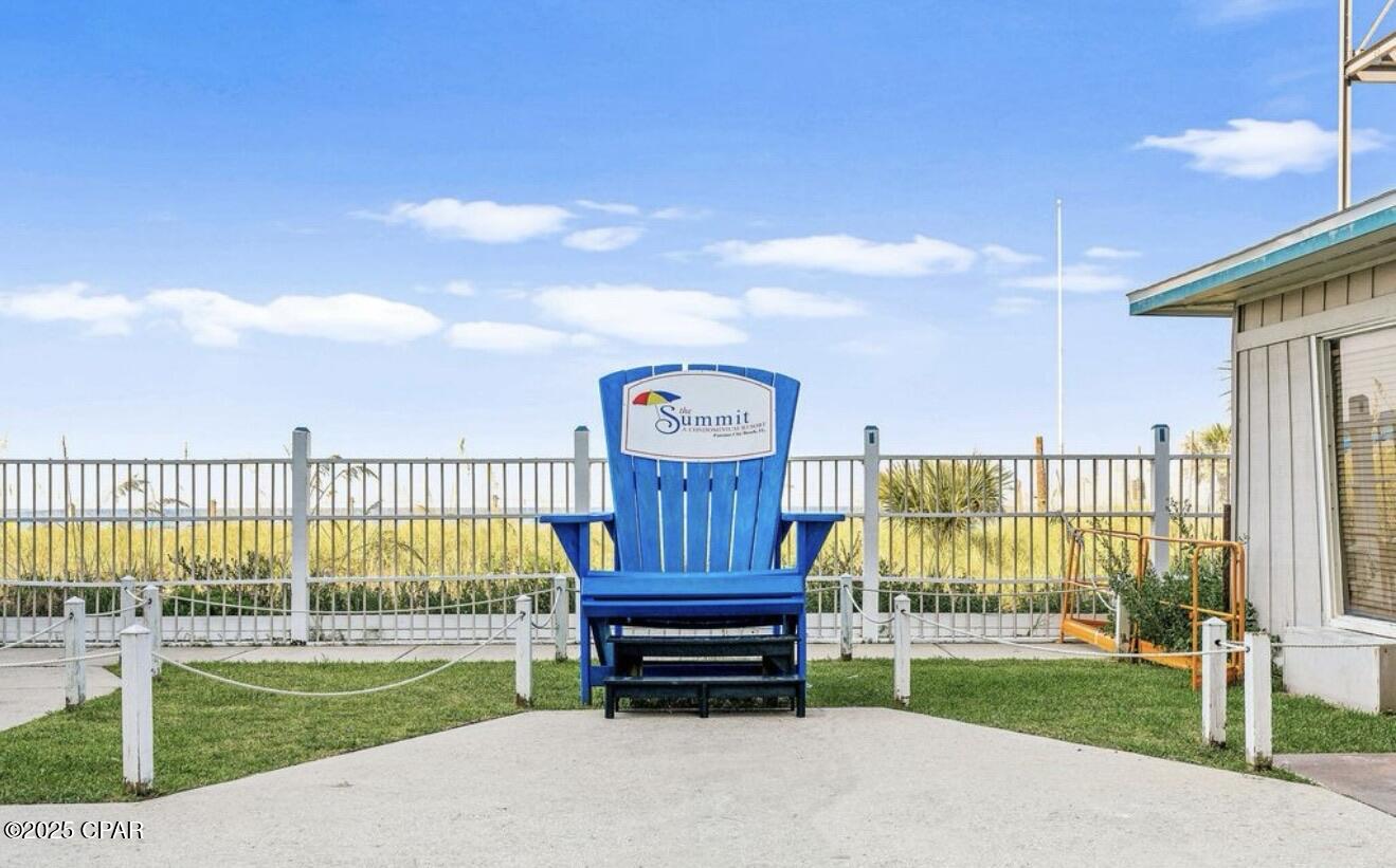 Image 20 For 8743 Thomas Drive 704