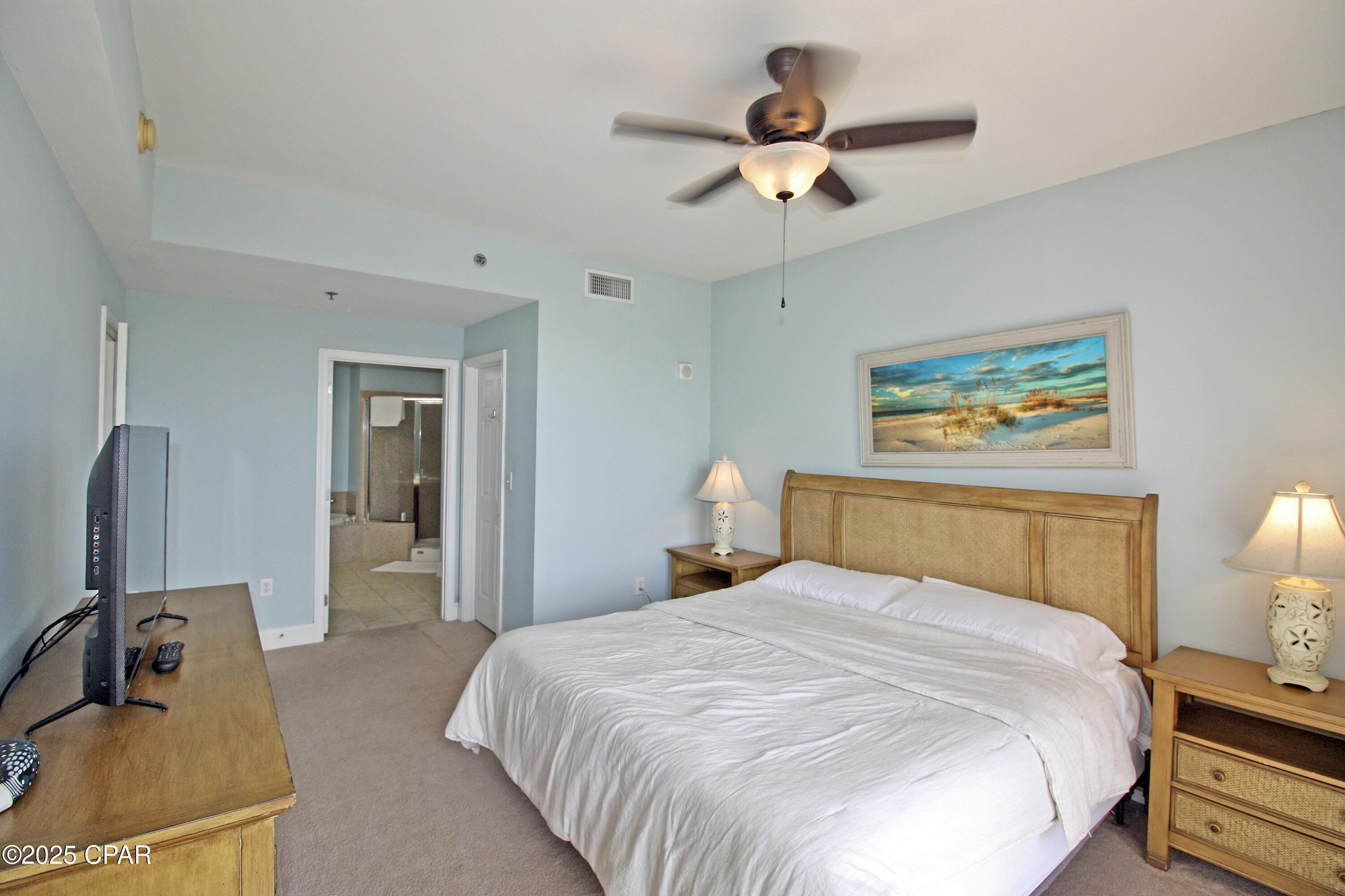 Image 9 For 9902 Thomas Drive 1828