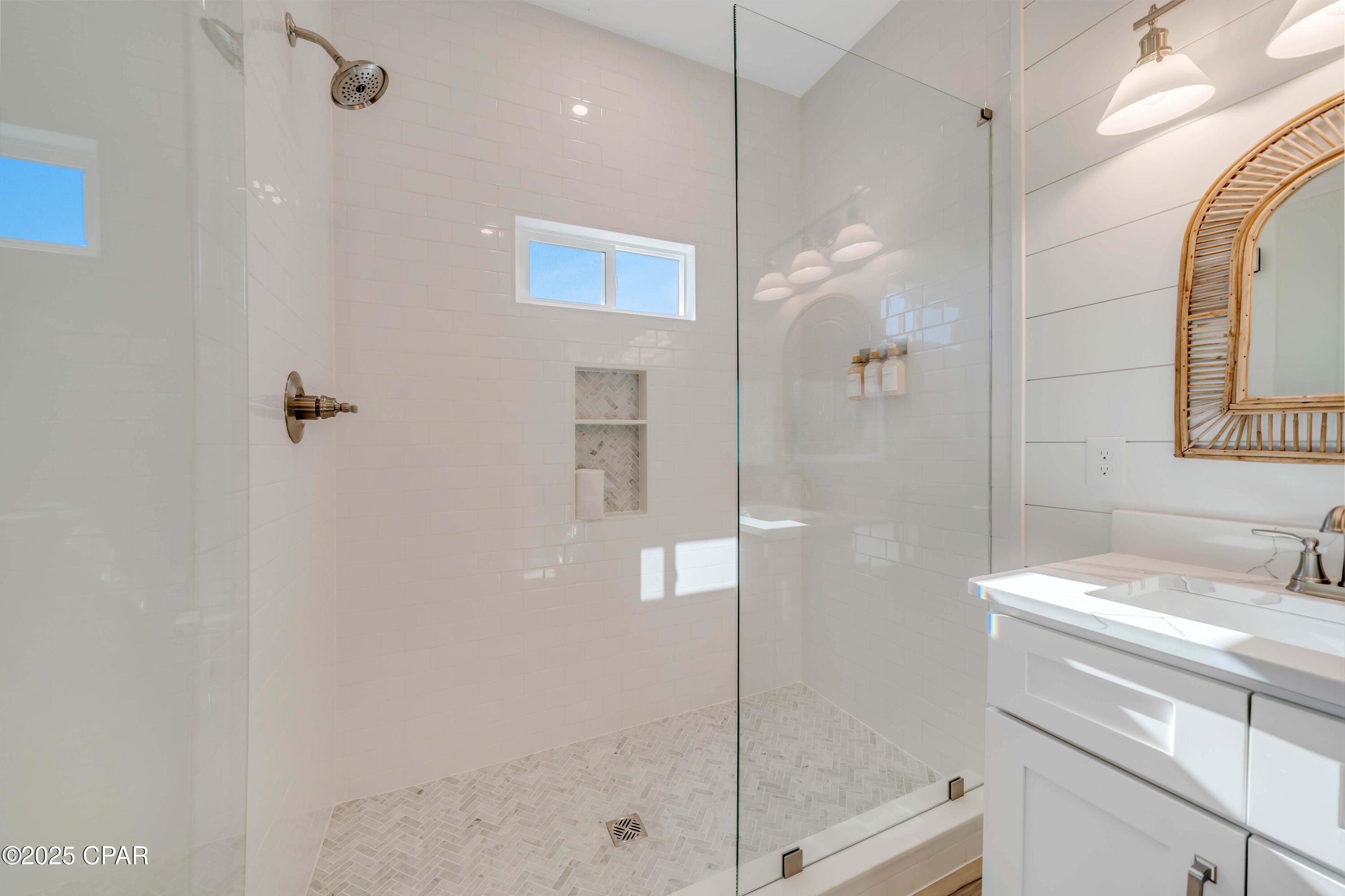 Image 18 For 309 Paridiso Place A