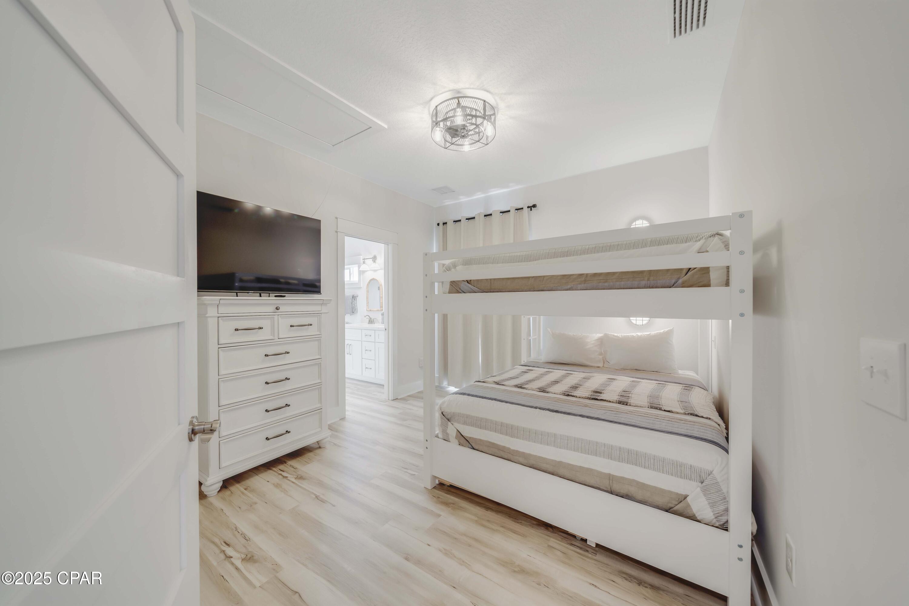 Image 23 For 309 Paridiso Place A