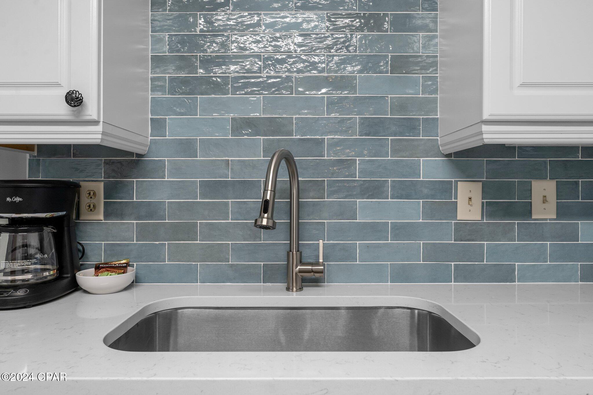 Image 19 For 3655 Scenic Highway 98  503b