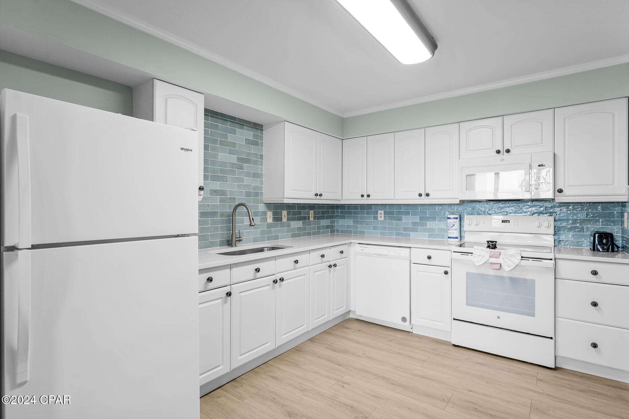 Image 20 For 3655 Scenic Highway 98  503b