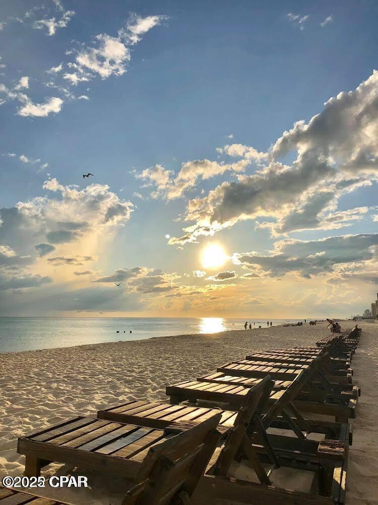 Image 35 For 4725 Bay Point Road 166