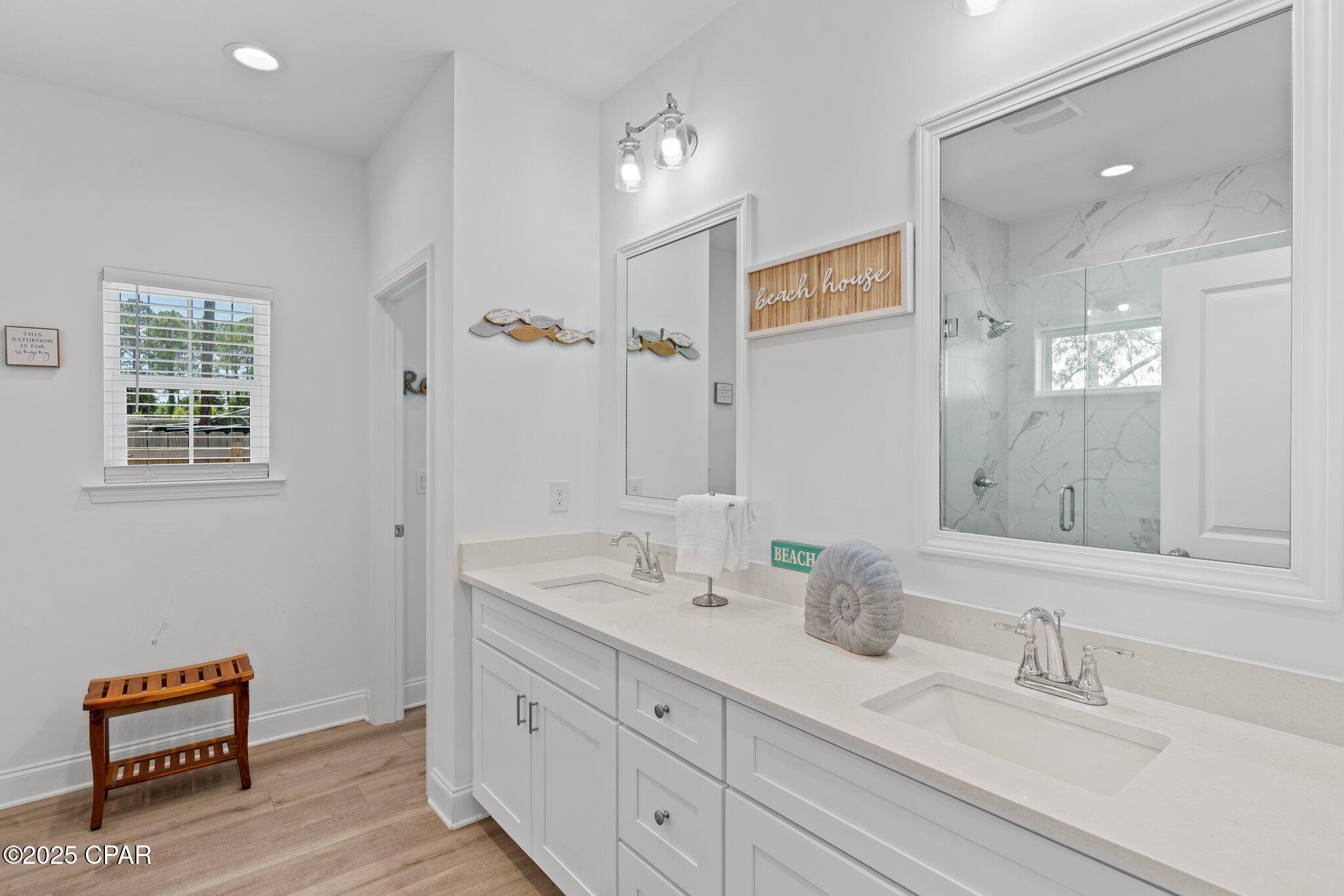 Image 21 For 198 1st Street