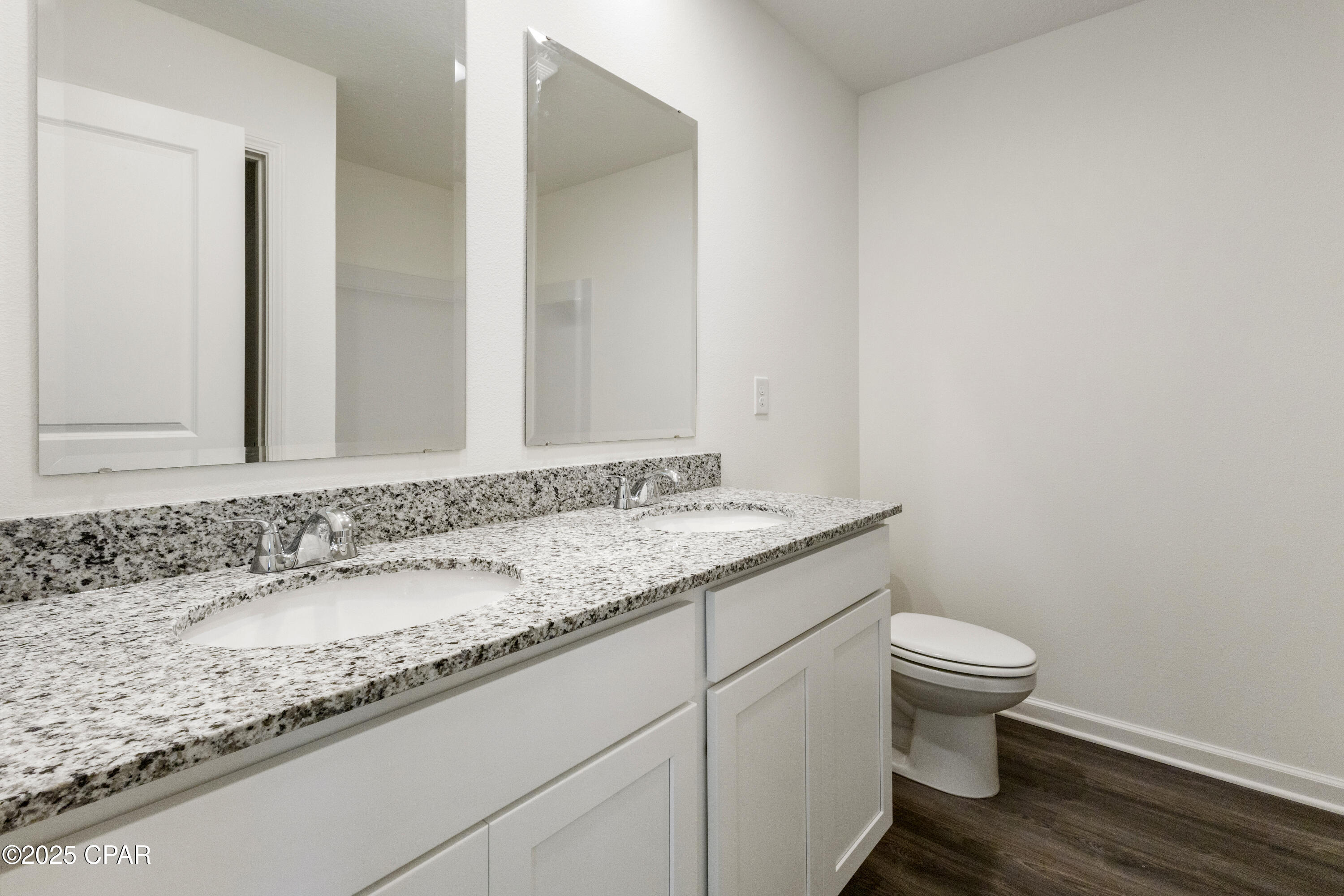 Image 12 For 4126 Flint Avenue