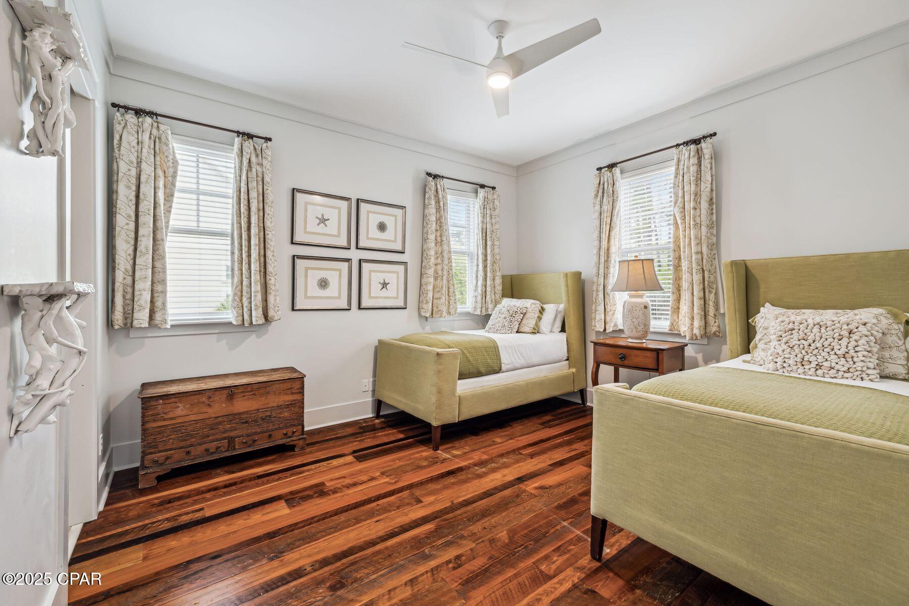 Image 17 For 93 Park Row Lane