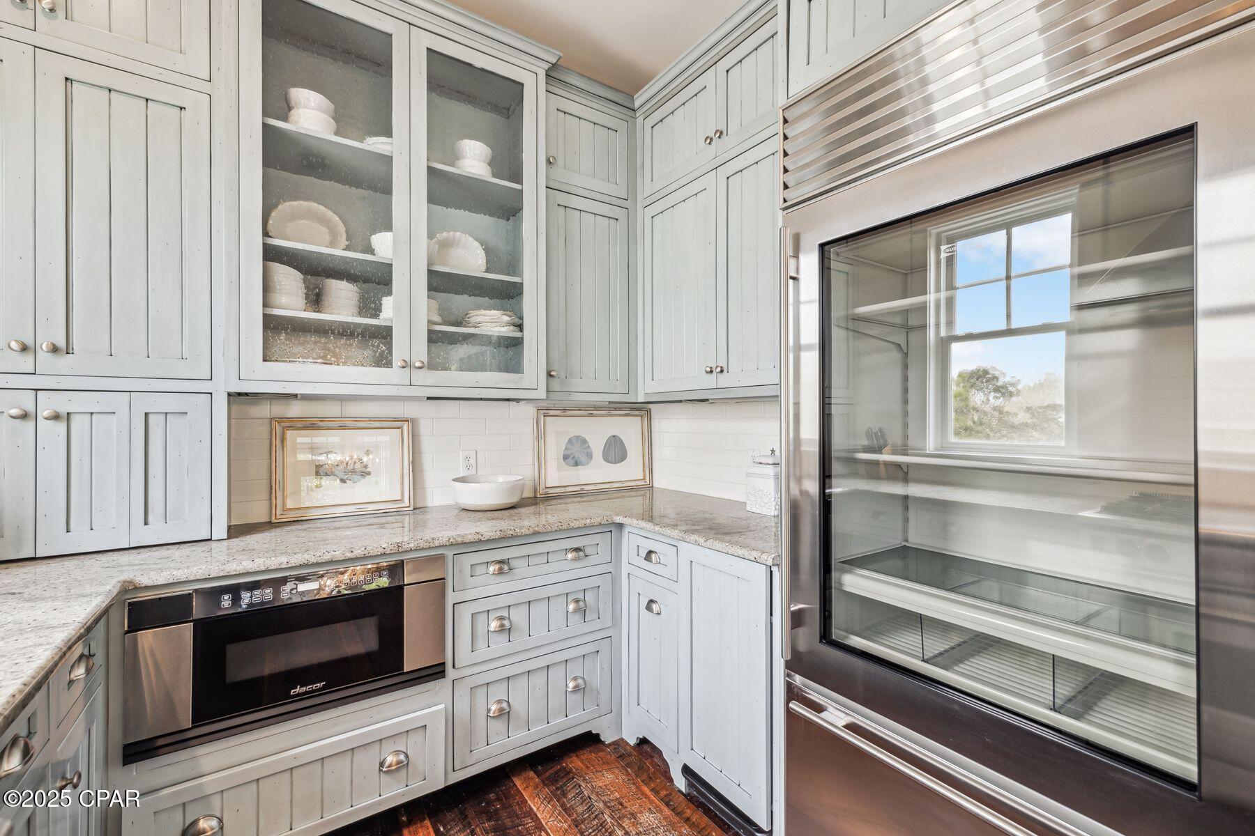 Image 25 For 93 Park Row Lane