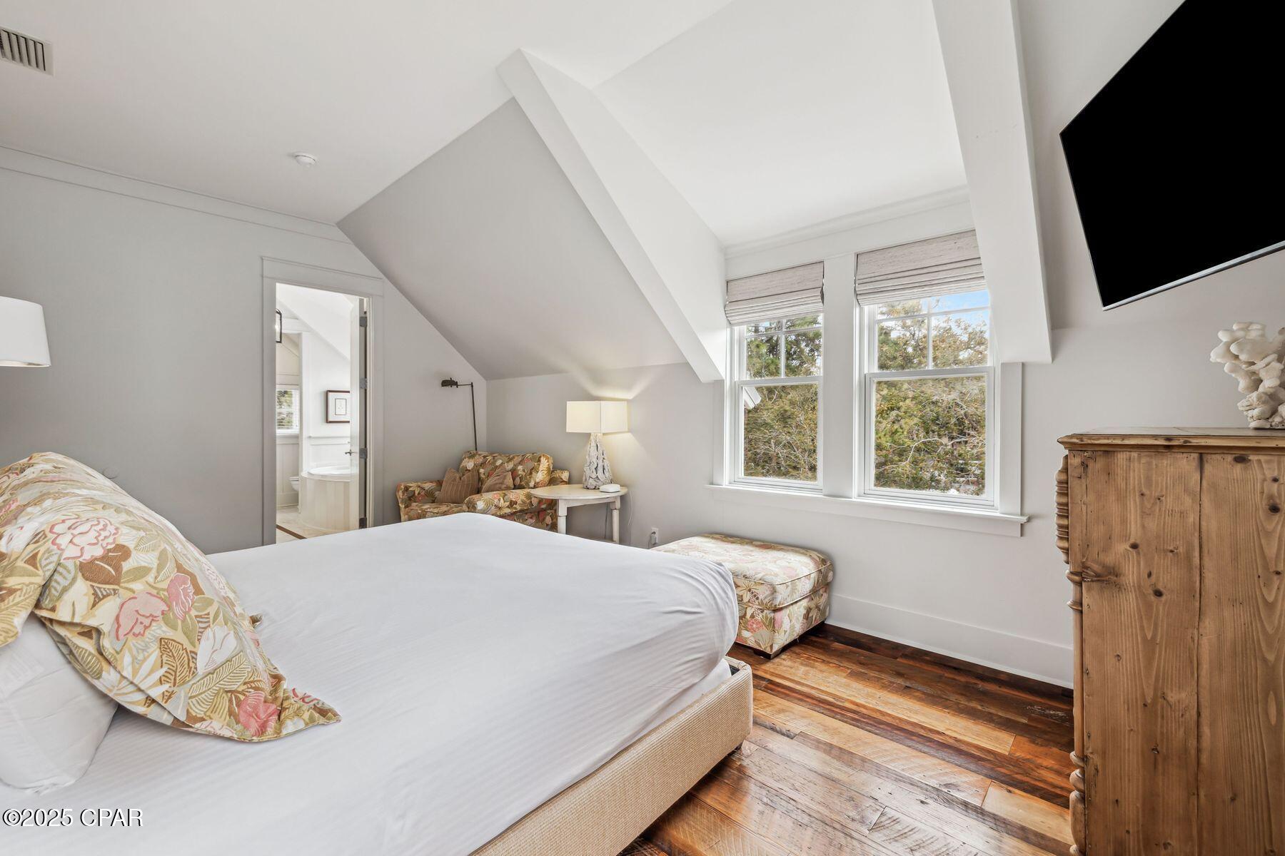 Image 33 For 93 Park Row Lane