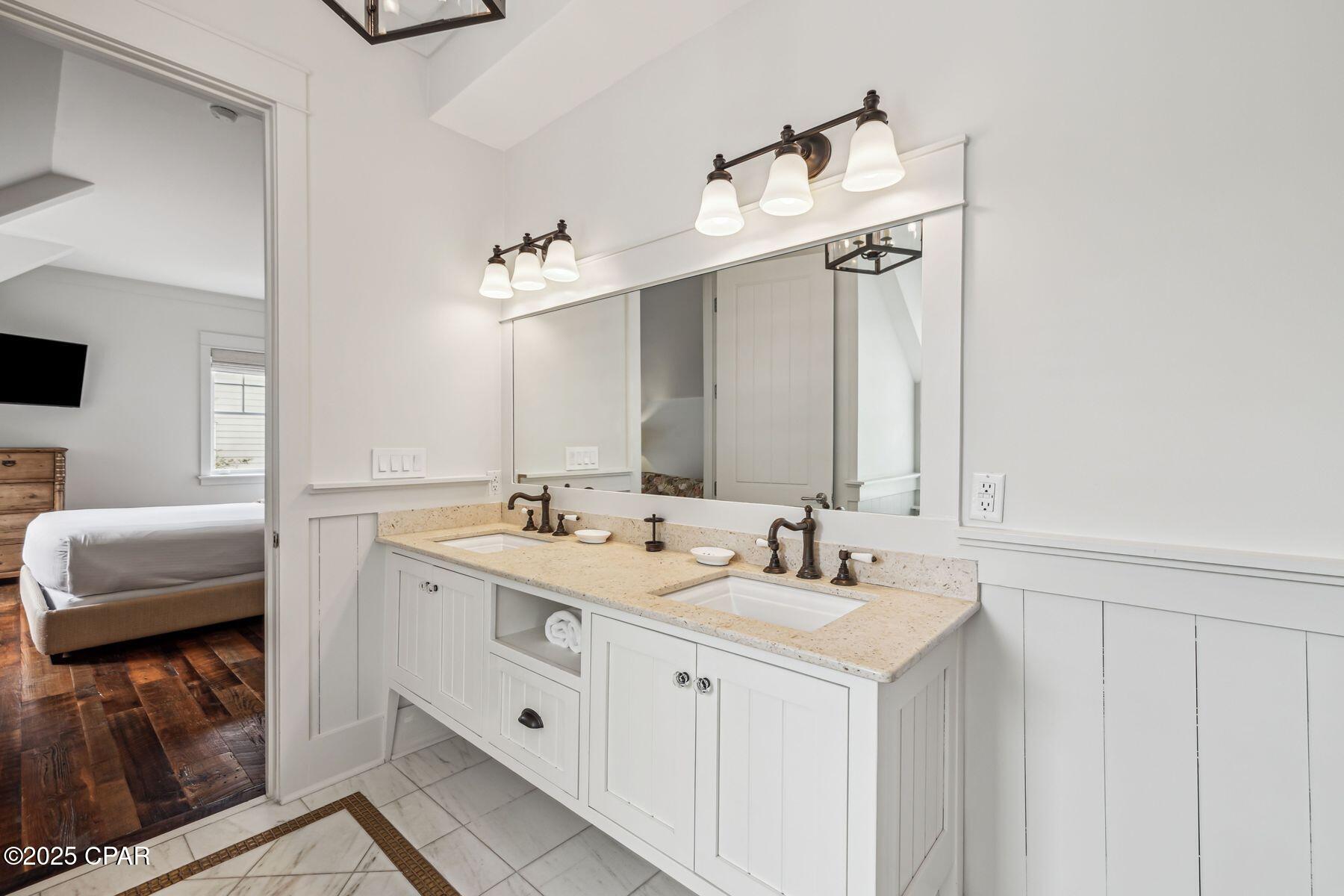 Image 34 For 93 Park Row Lane