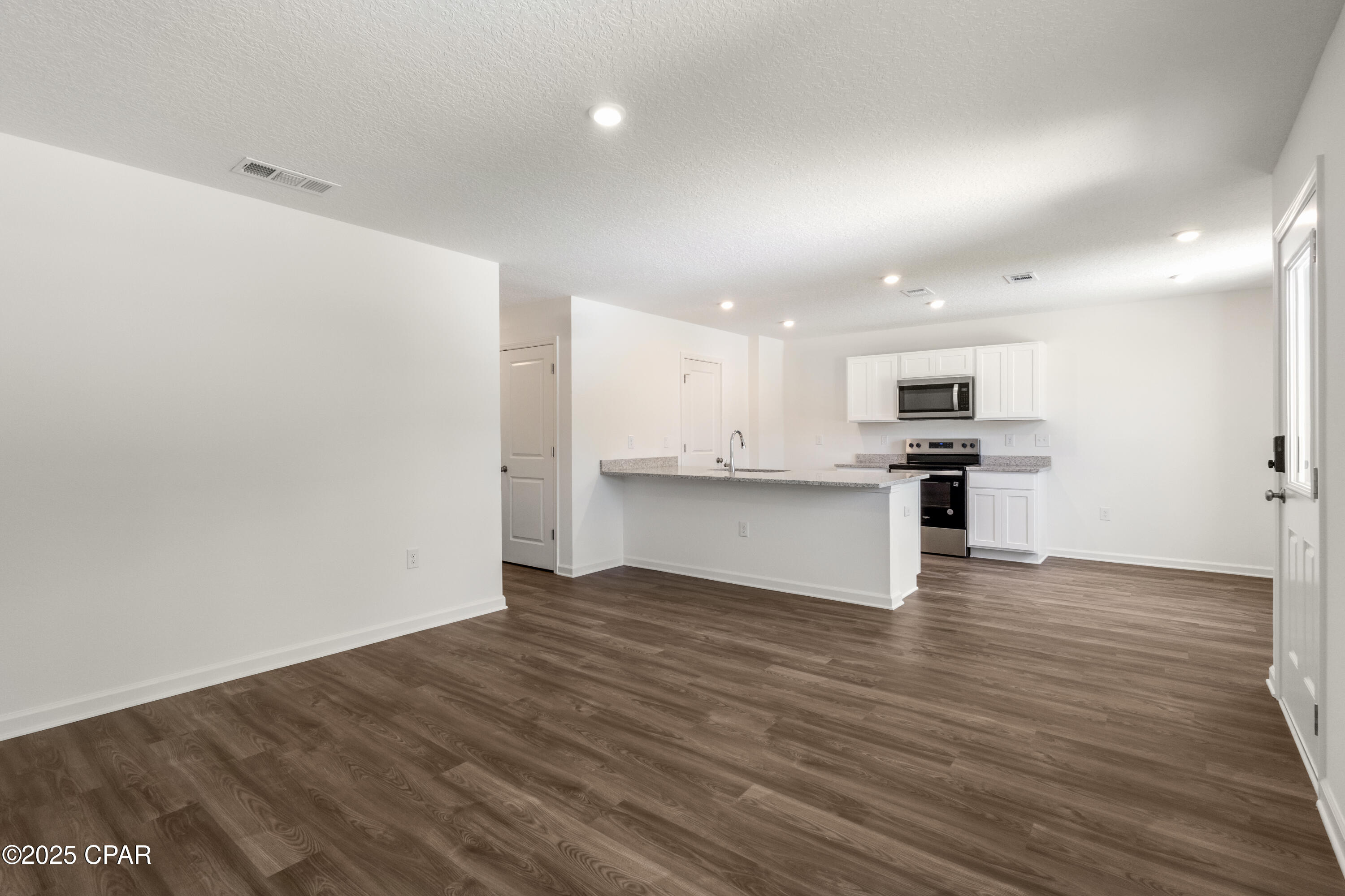 Image 6 For 2067 Rockford Drive