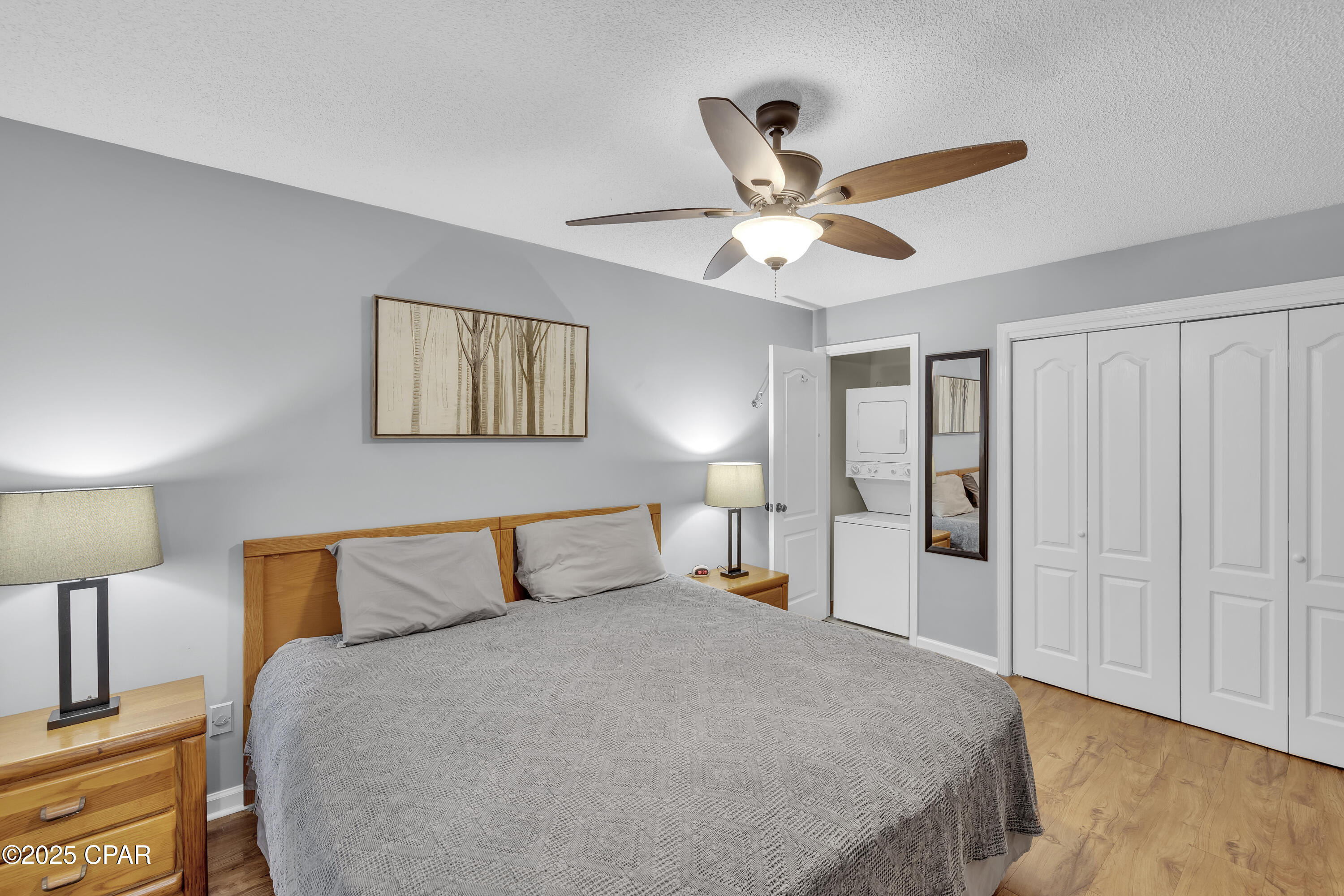 Image 11 For 17462 Front Beach Road 42h