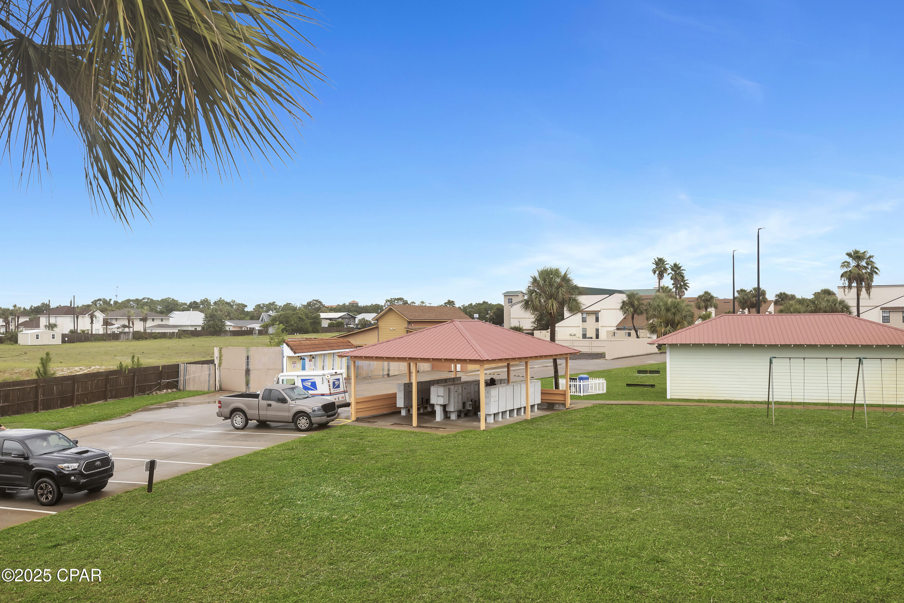 Image 24 For 17462 Front Beach Road 42h