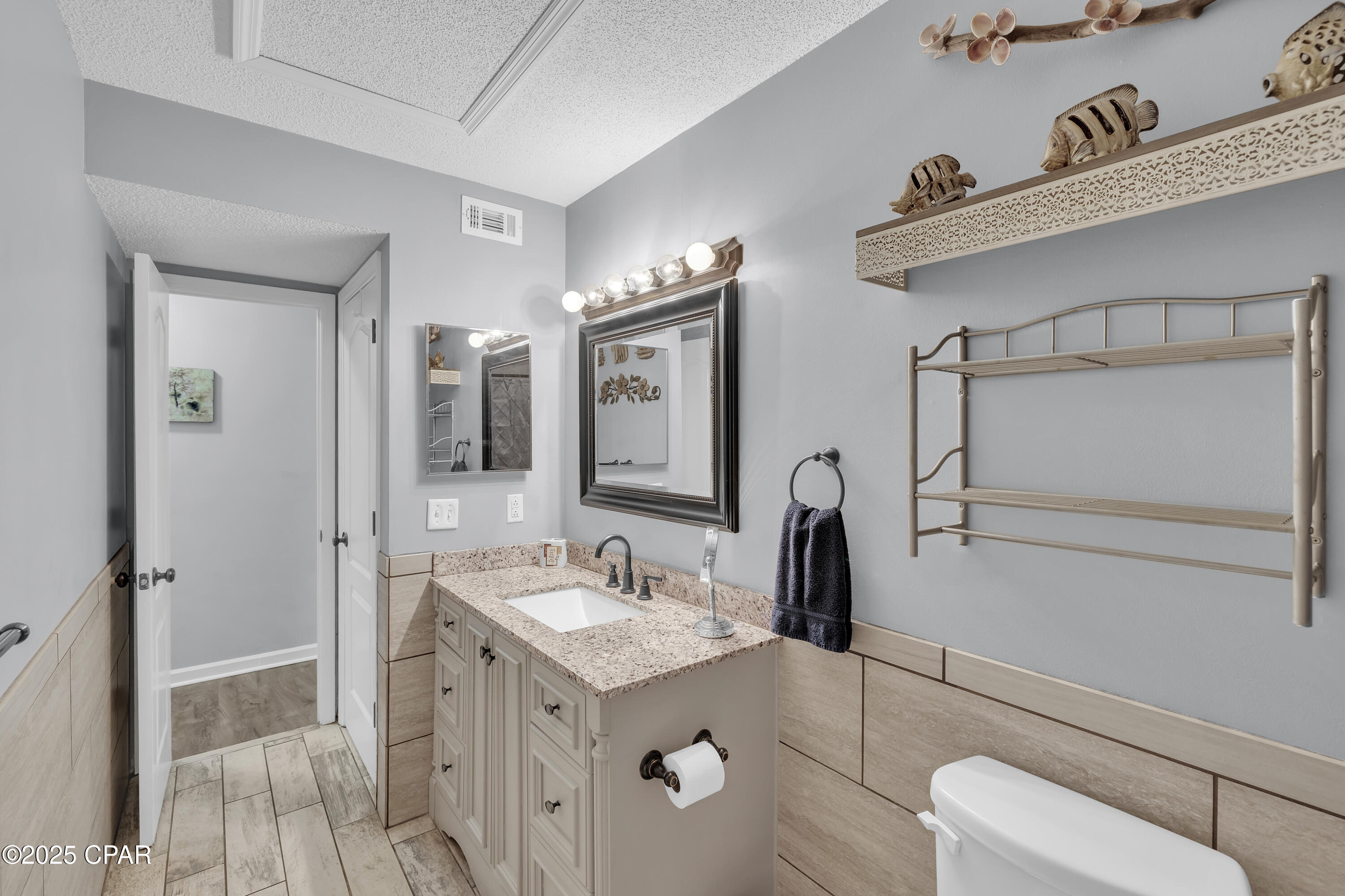 Image 26 For 17462 Front Beach Road 42h