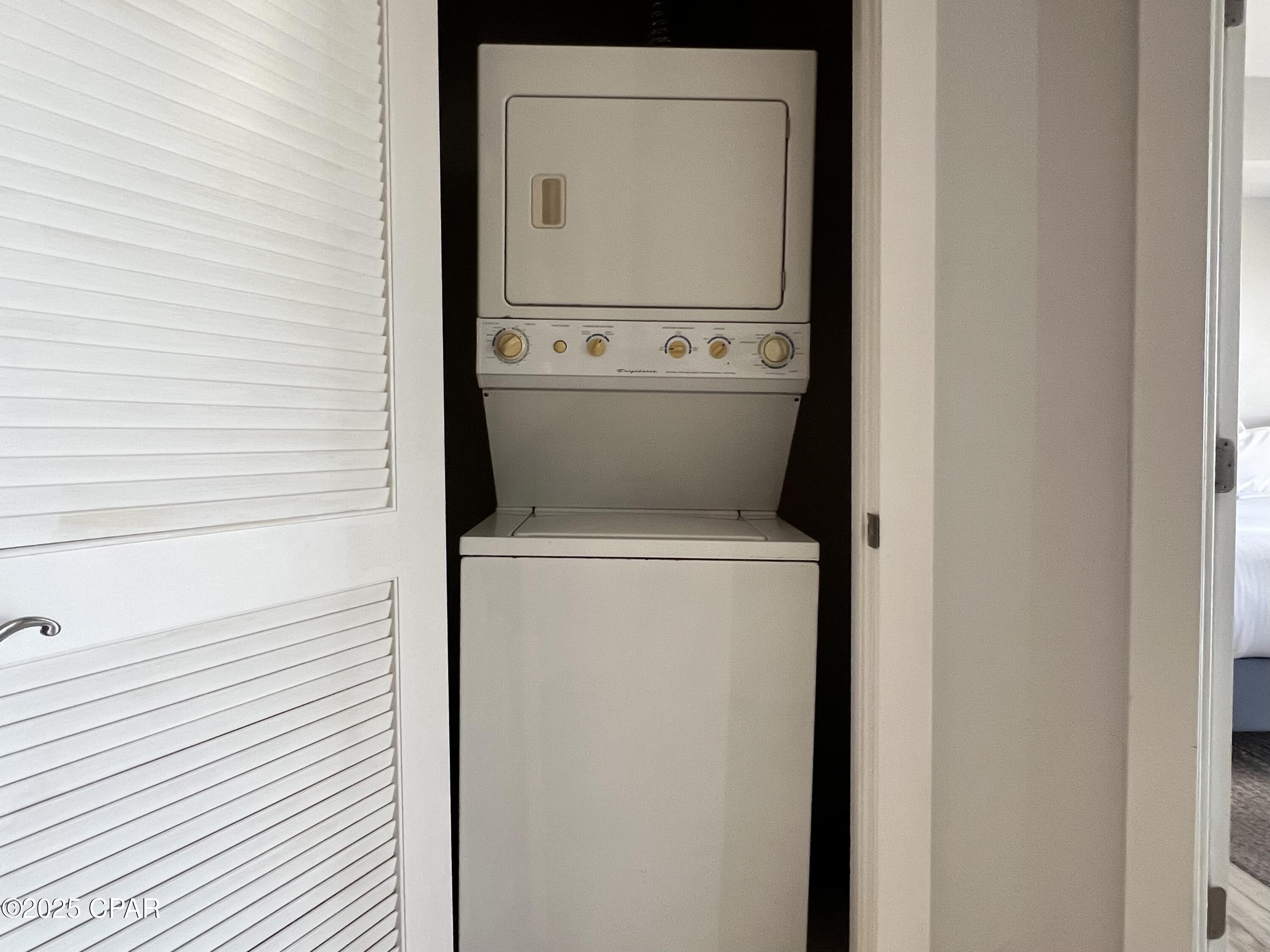 Image 29 For 15100 Front Beach Road 1307