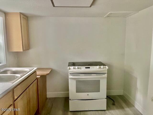 Image 17 For 1038 8th Avenue