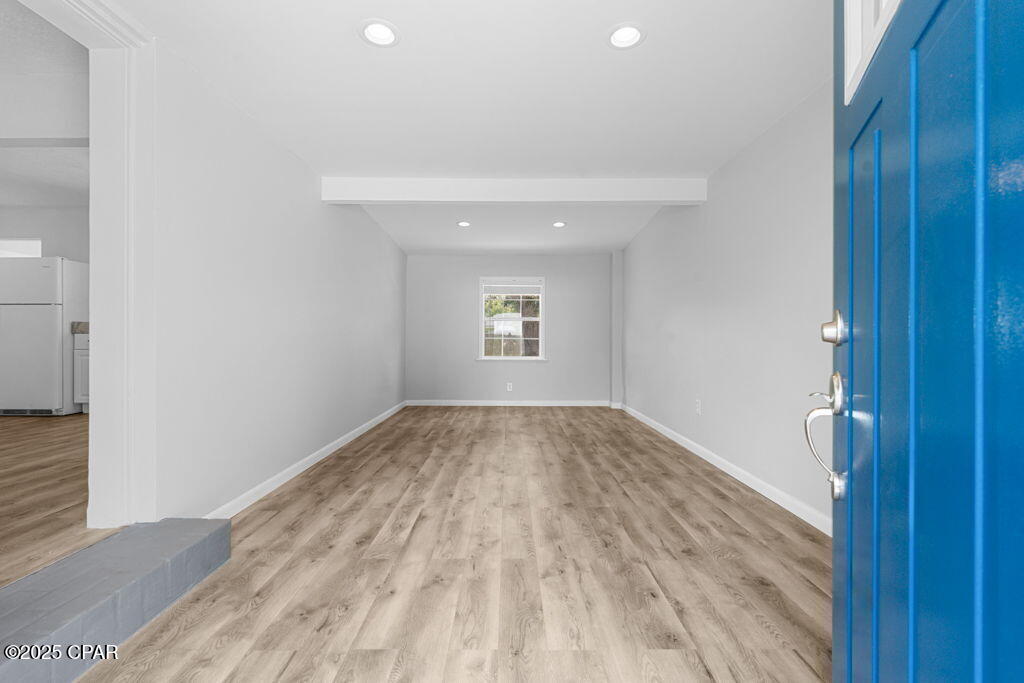 Image 4 For 105 Marie Drive