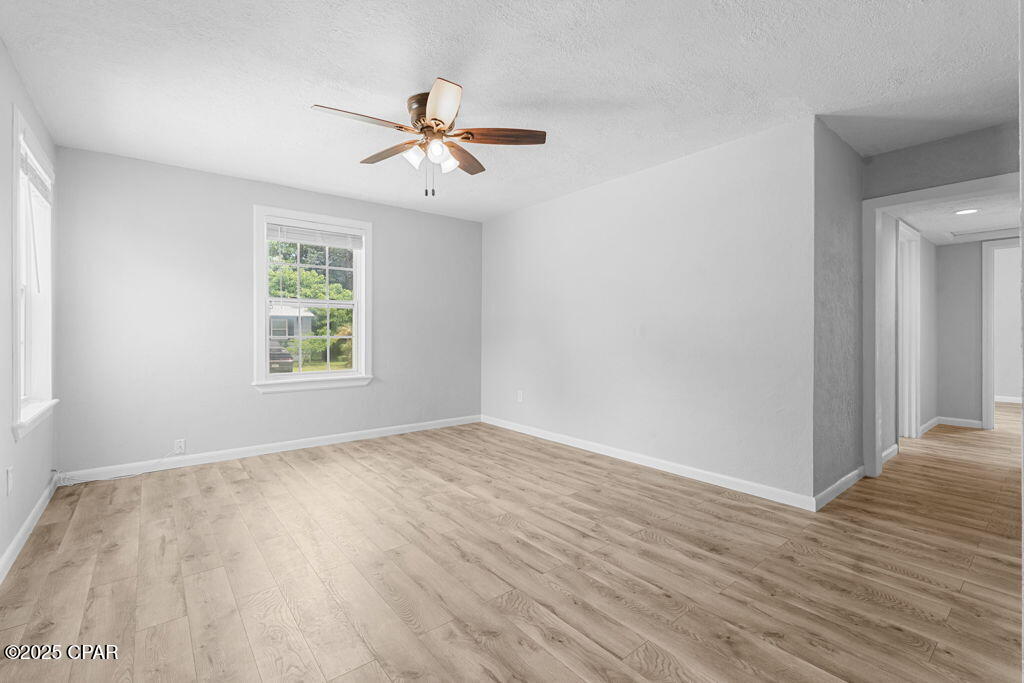 Image 7 For 105 Marie Drive