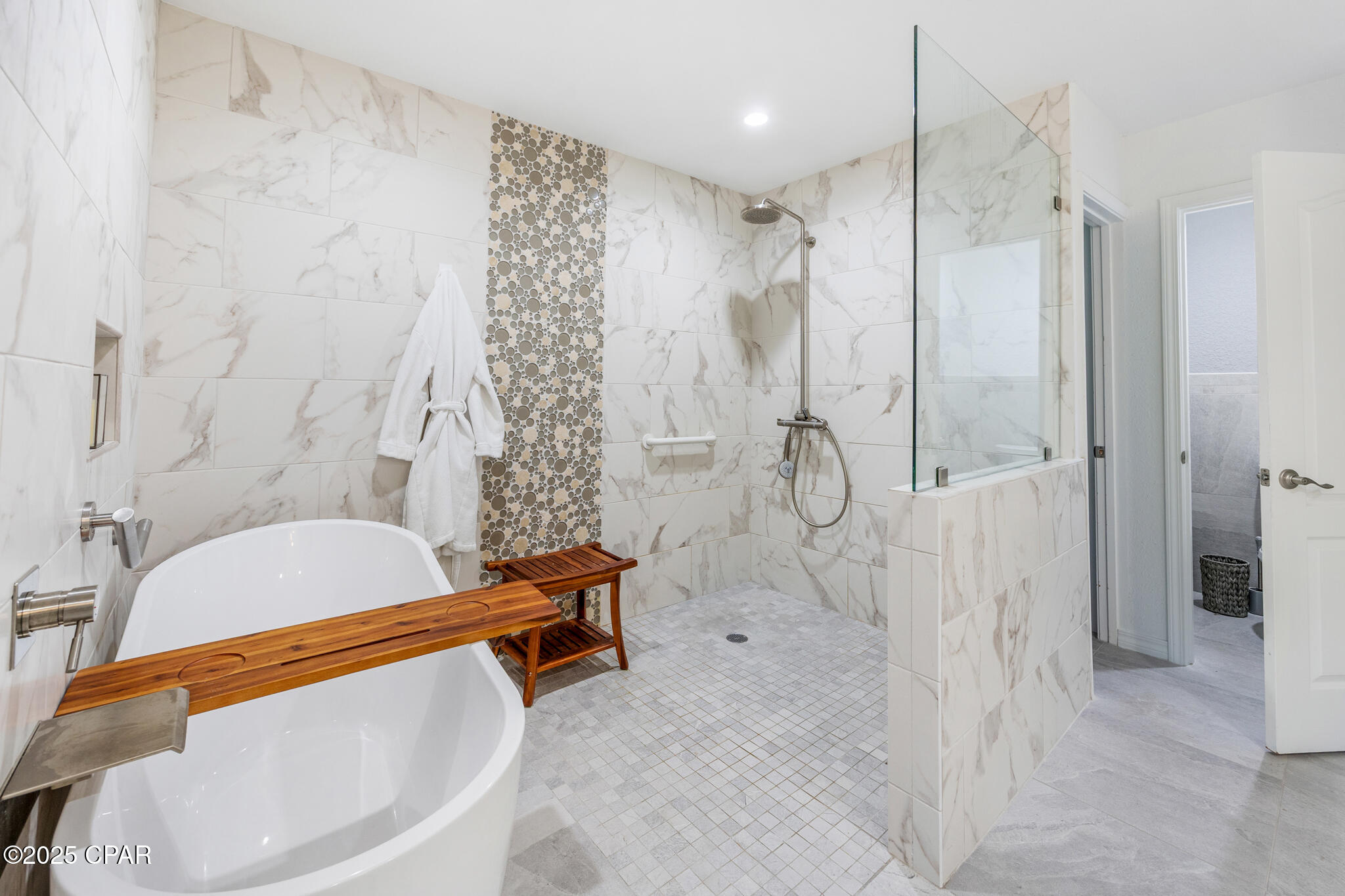 Image 14 For 130 Shipwreck Road