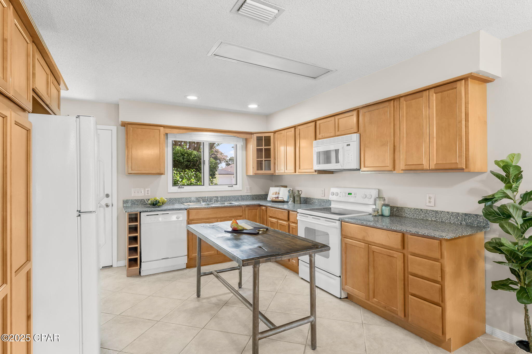 Image 13 For 608 Amberjack Drive