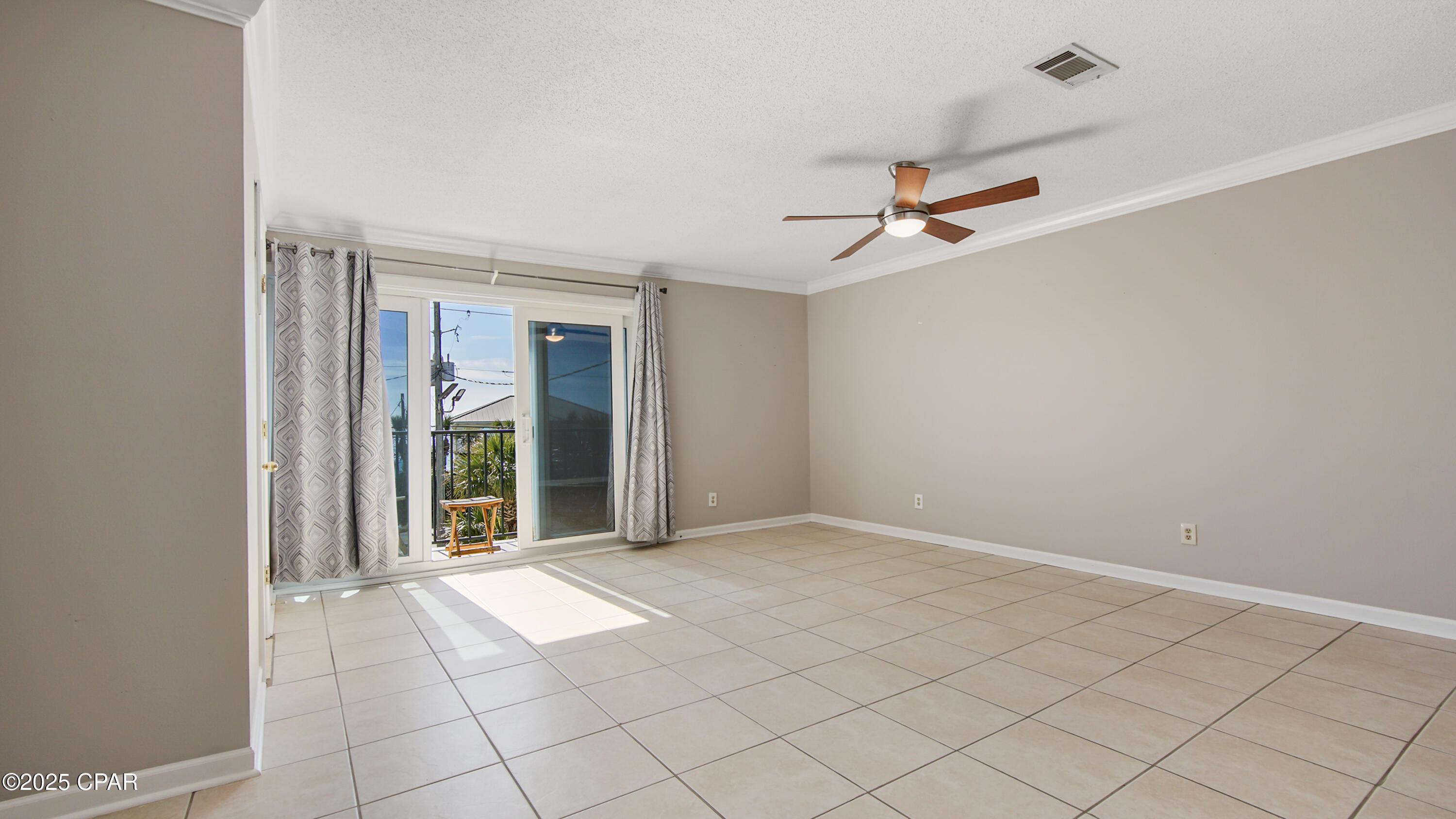 Listing photo id 32 for 1656 Scenic Gulf Drive