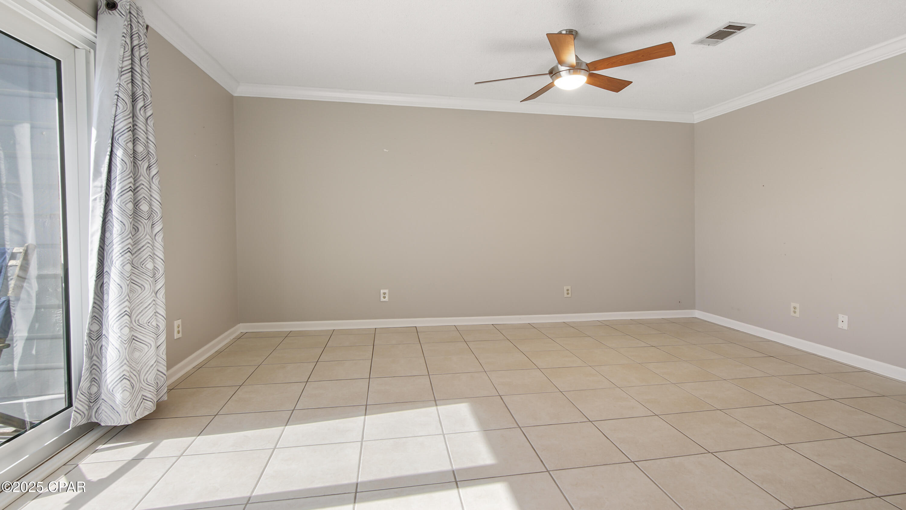 Listing photo id 40 for 1656 Scenic Gulf Drive