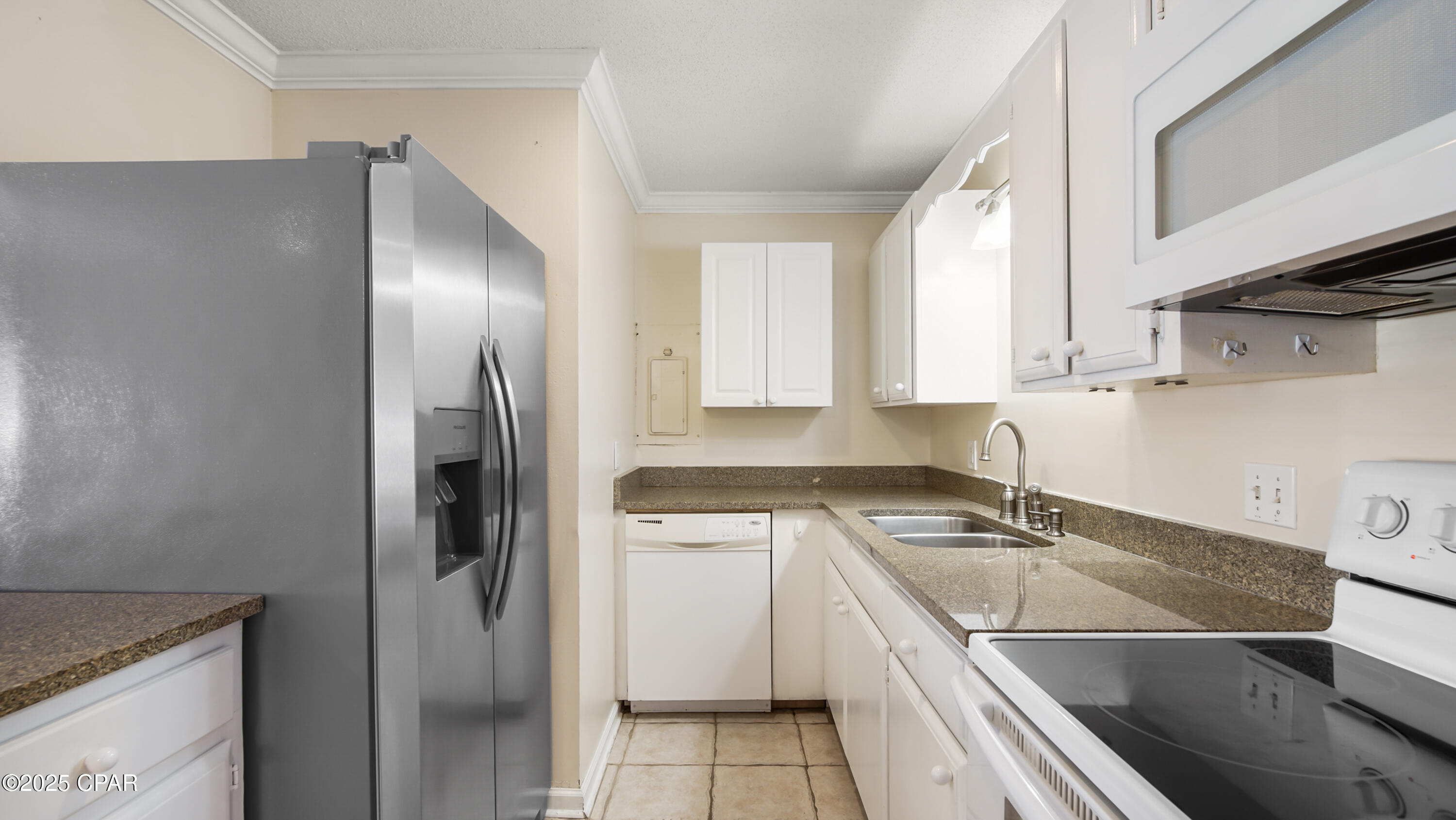 Listing photo id 50 for 1656 Scenic Gulf Drive