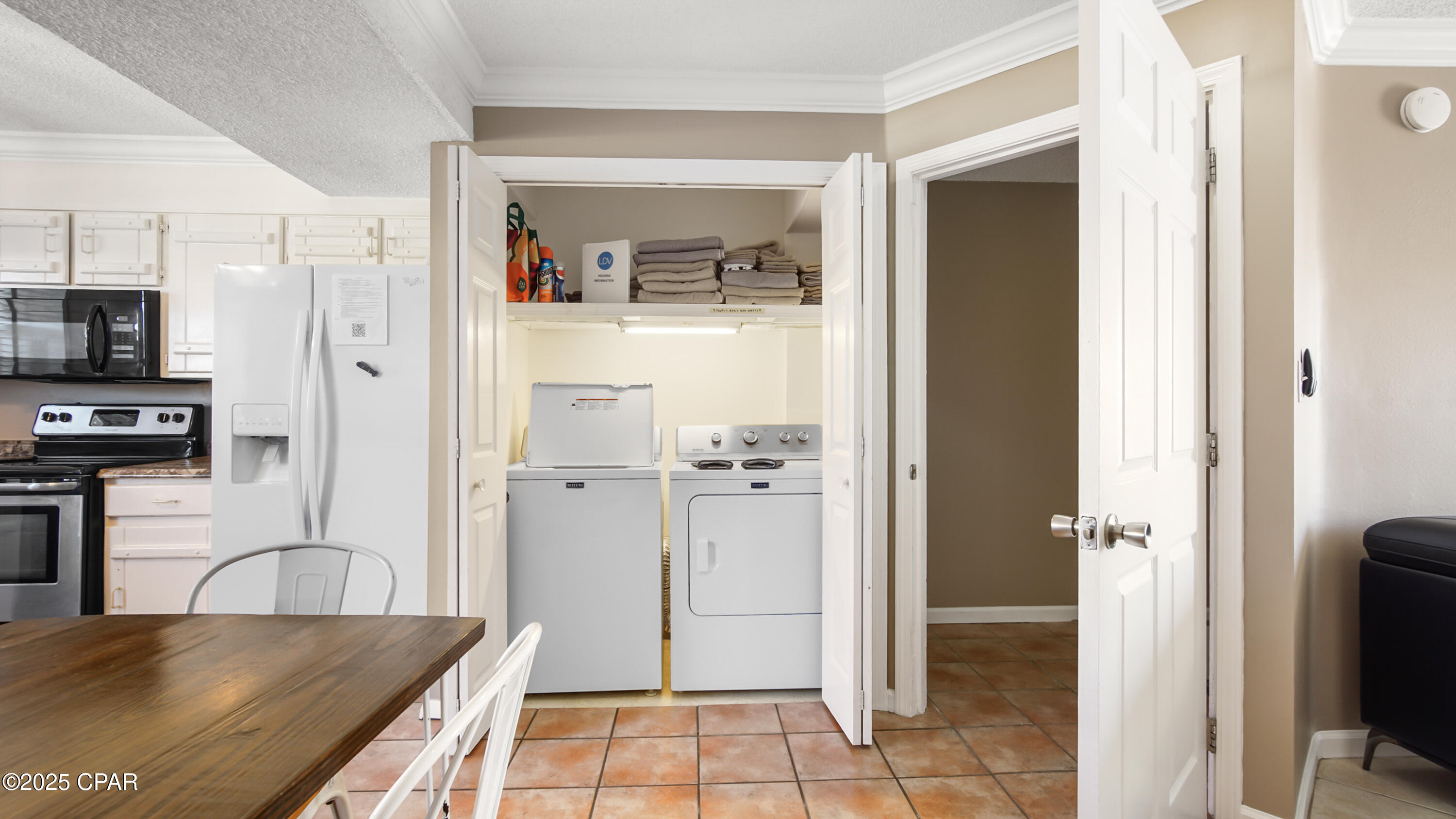 Listing photo id 78 for 1656 Scenic Gulf Drive