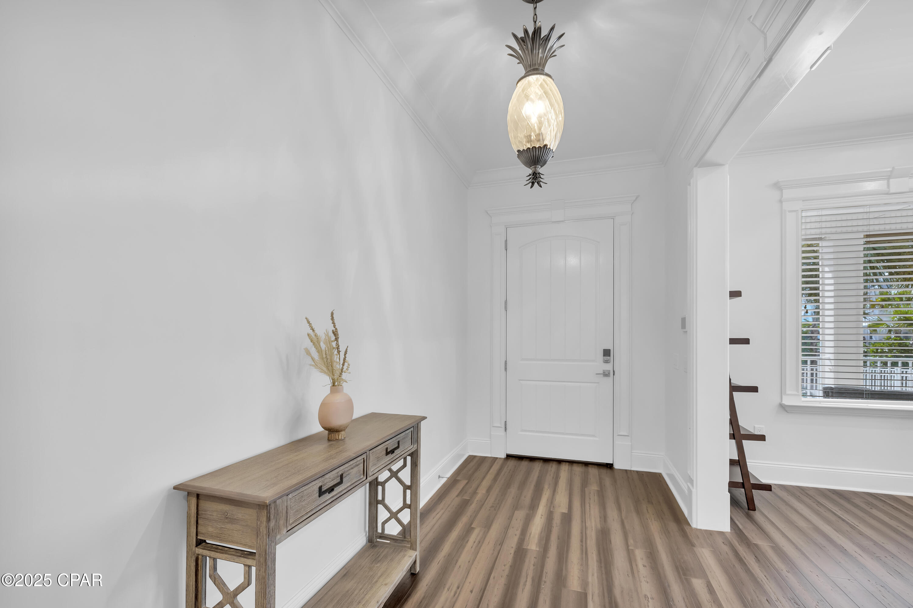 Listing photo id 14 for 103 Crane Street