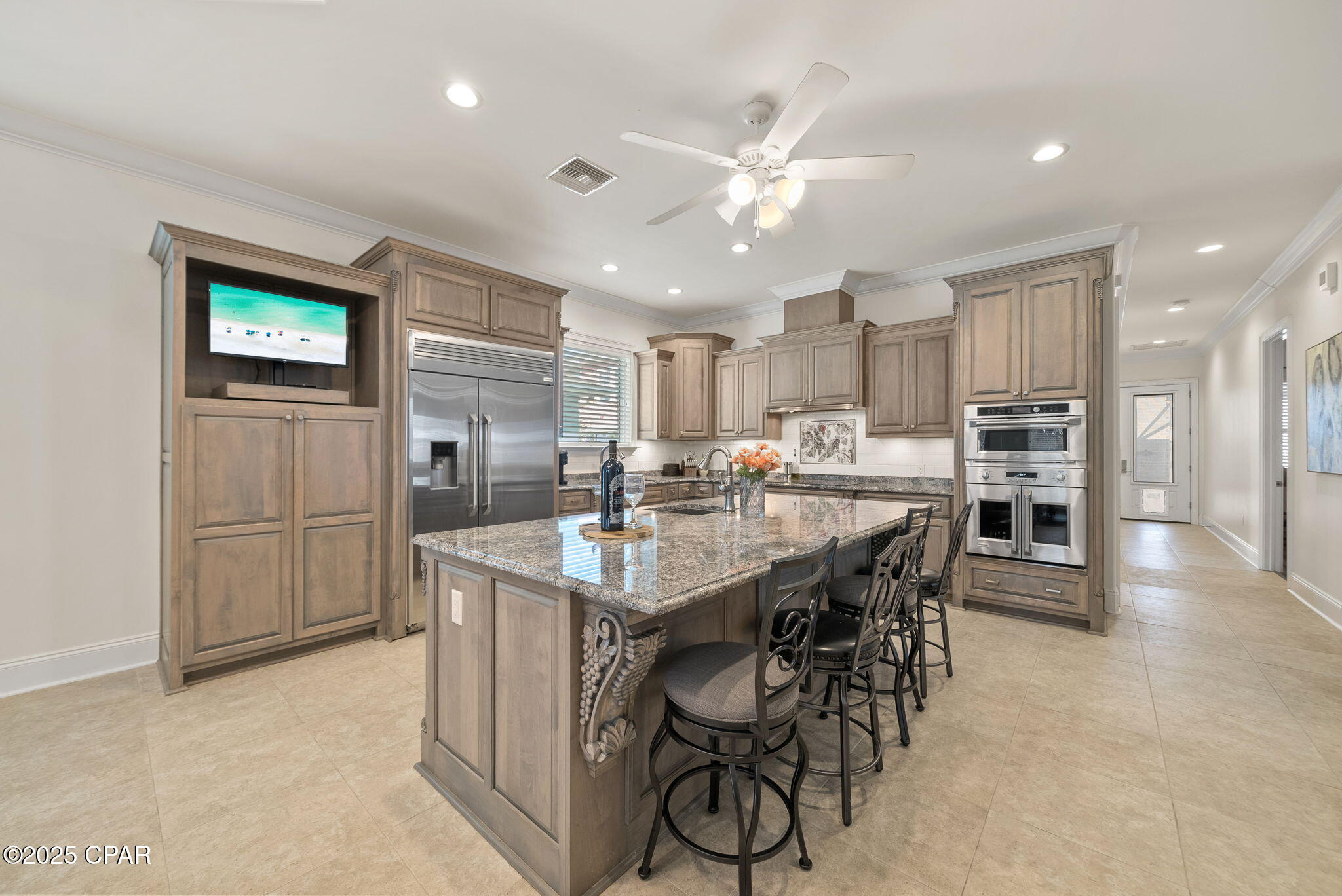 Listing photo id 22 for 103 Crane Street