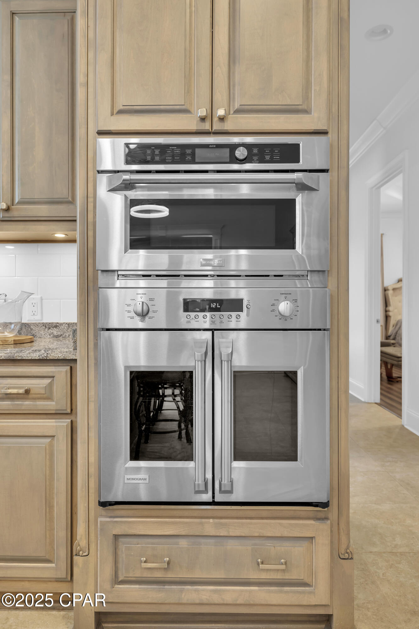 Listing photo id 23 for 103 Crane Street