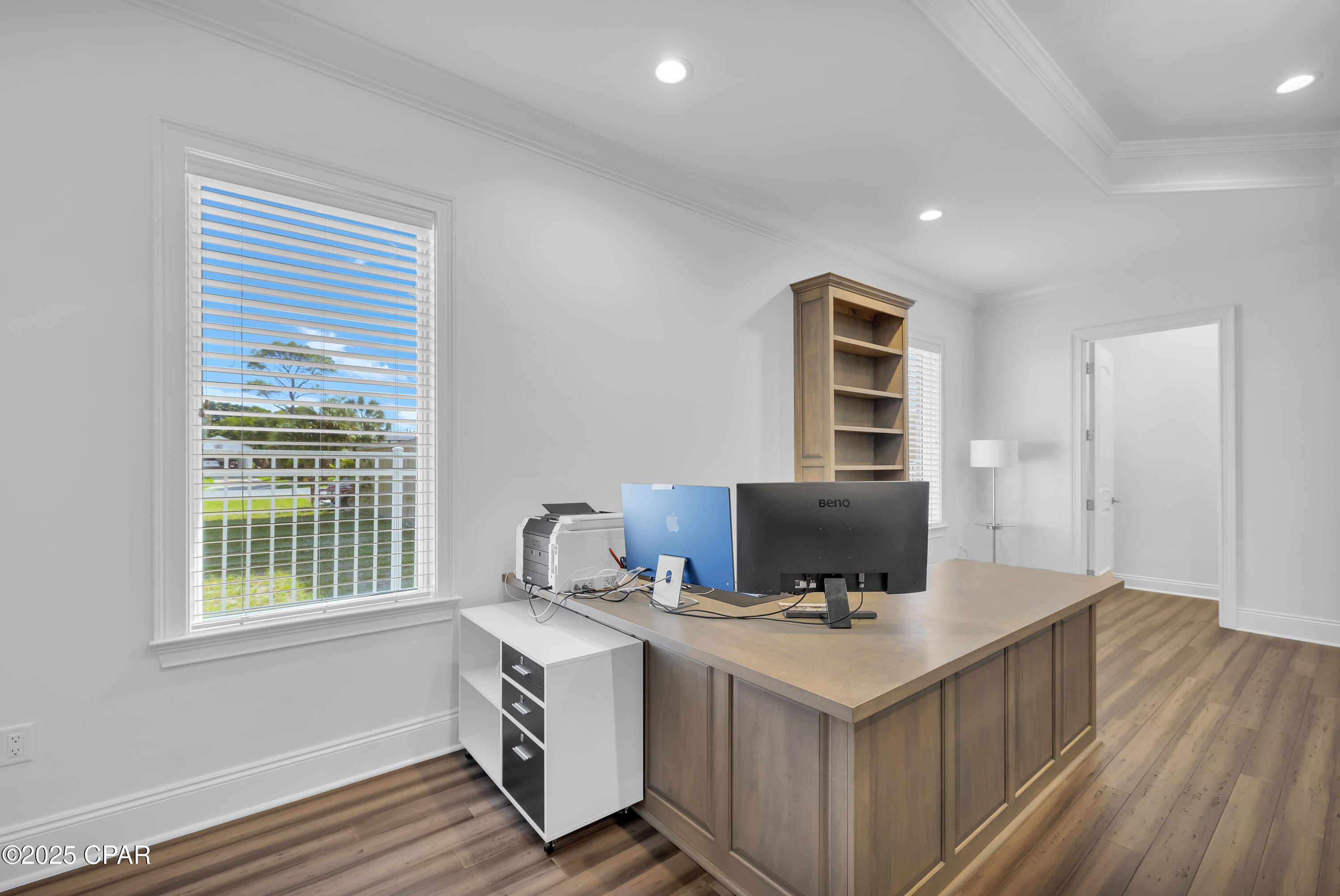 Listing photo id 35 for 103 Crane Street