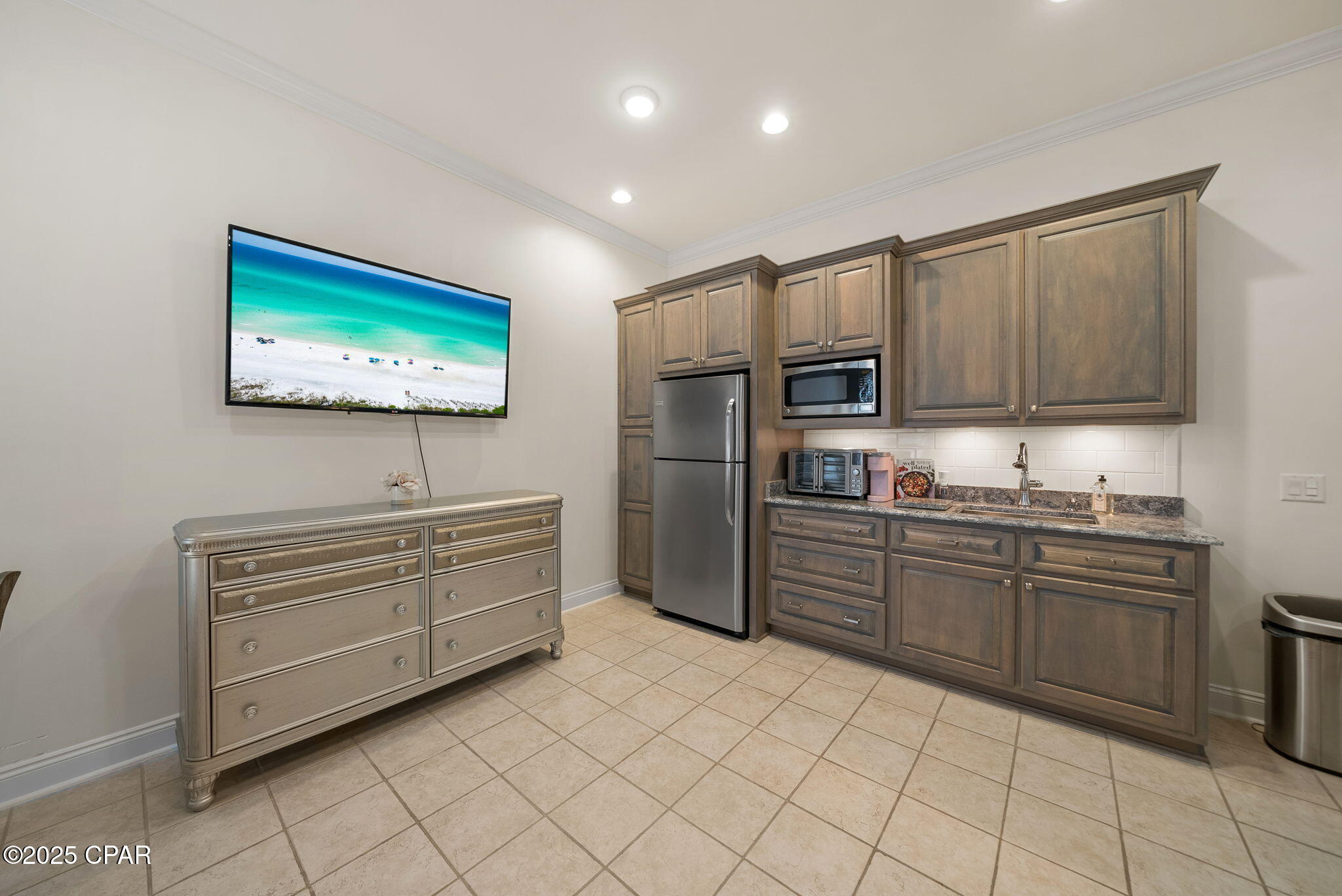 Listing photo id 61 for 103 Crane Street