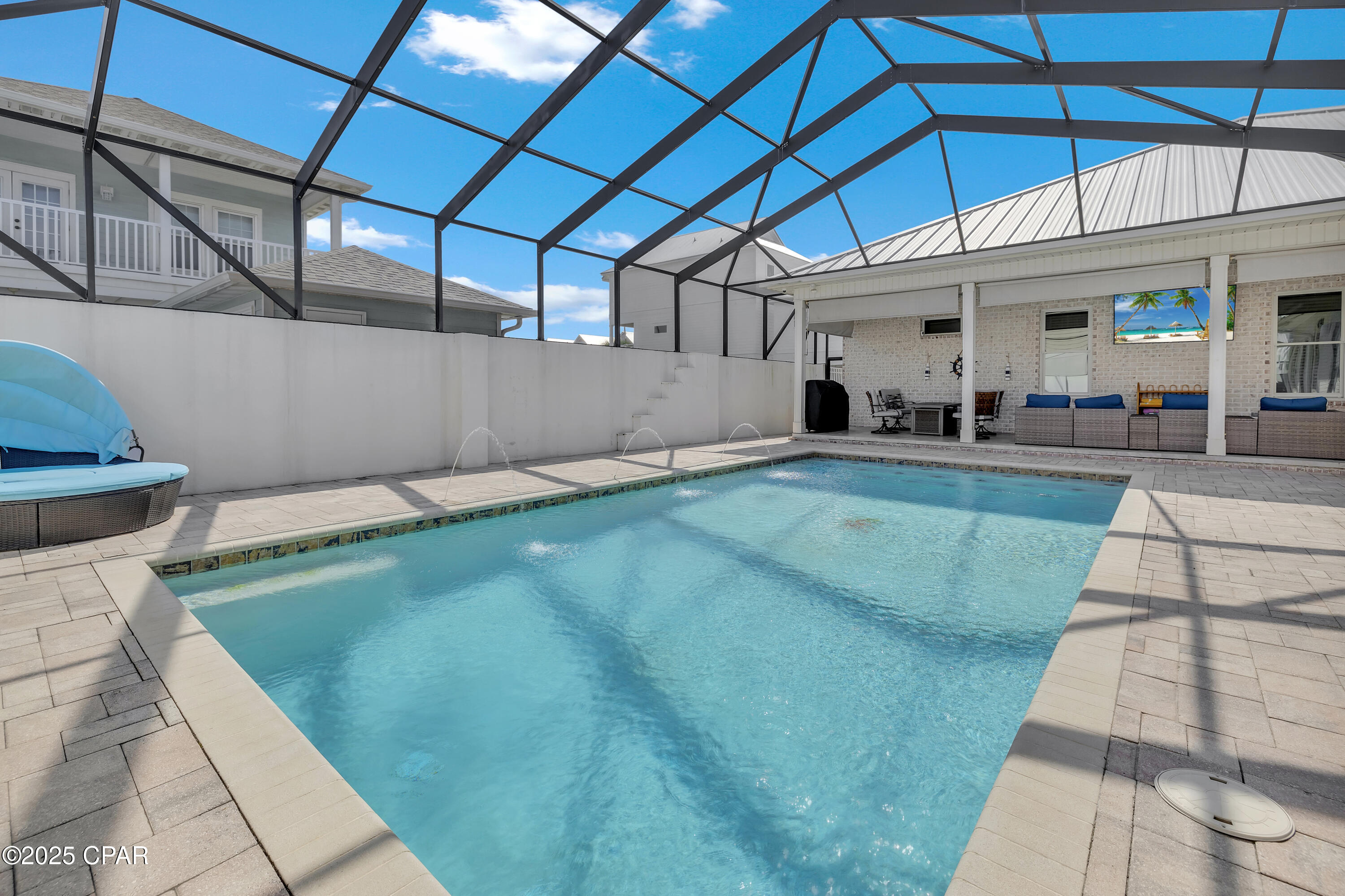 Listing photo id 73 for 103 Crane Street