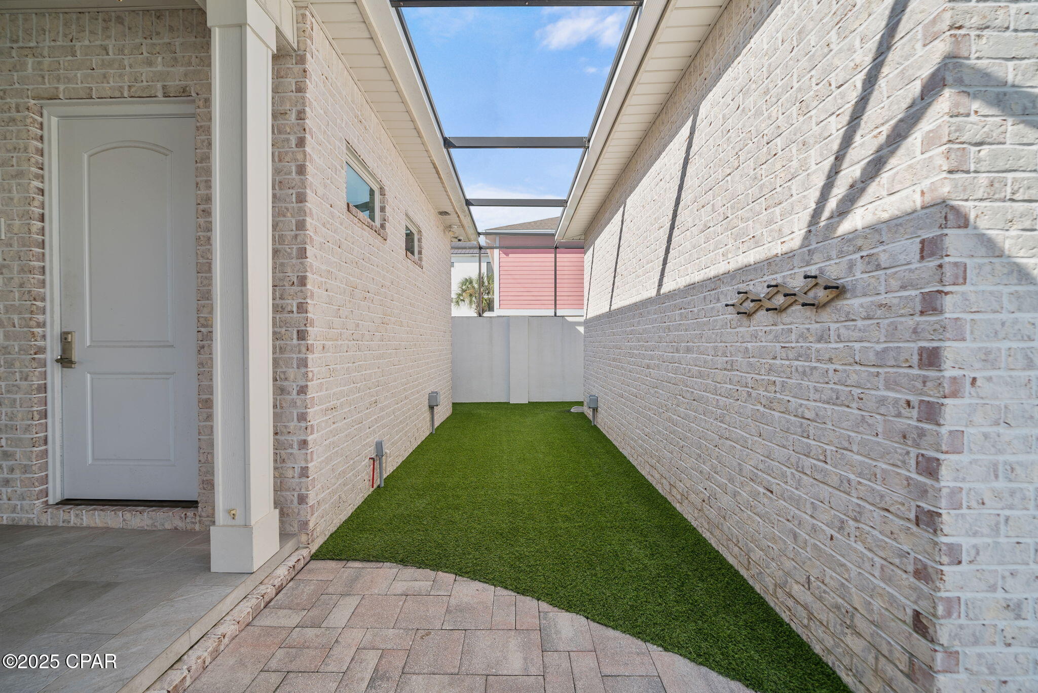 Image 76 For 103 Crane Street