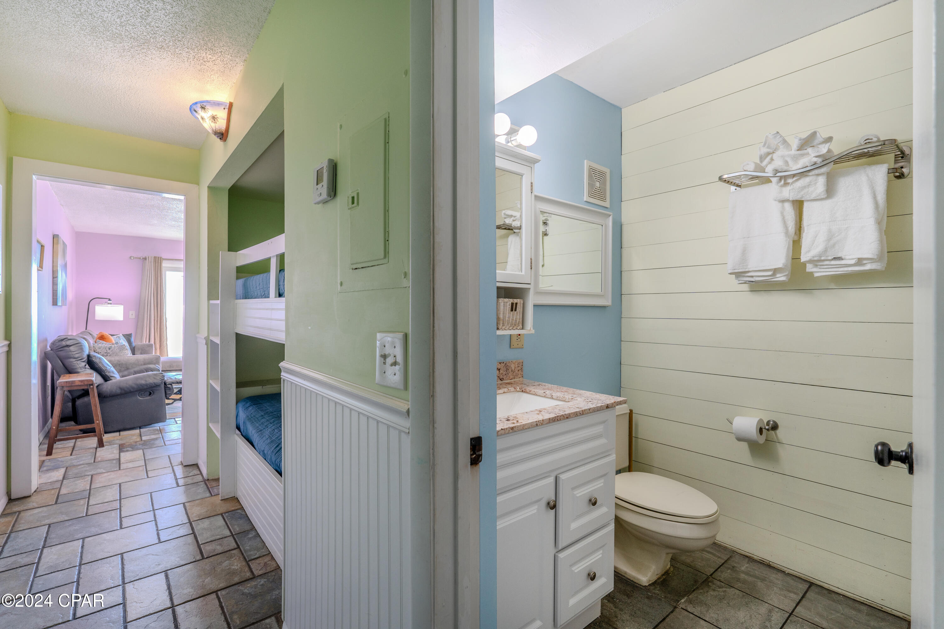 Image 11 For 8743 Thomas Drive 1028
