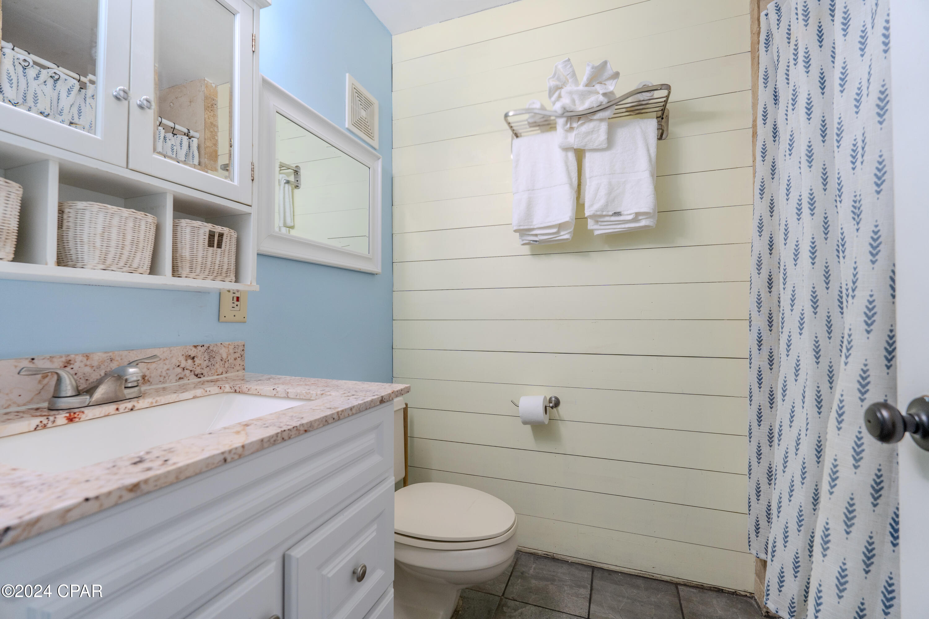 Image 12 For 8743 Thomas Drive 1028