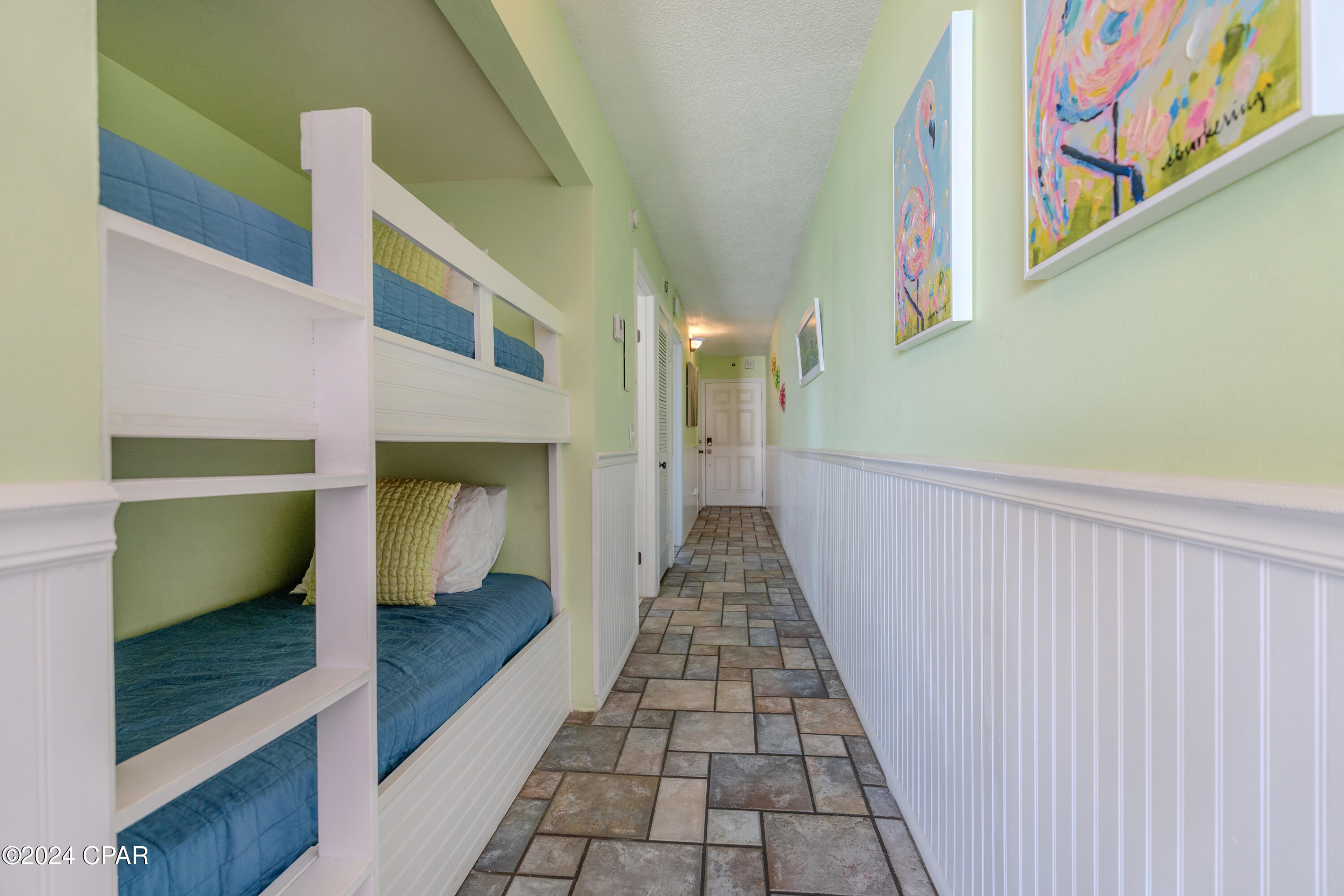 Image 14 For 8743 Thomas Drive 1028