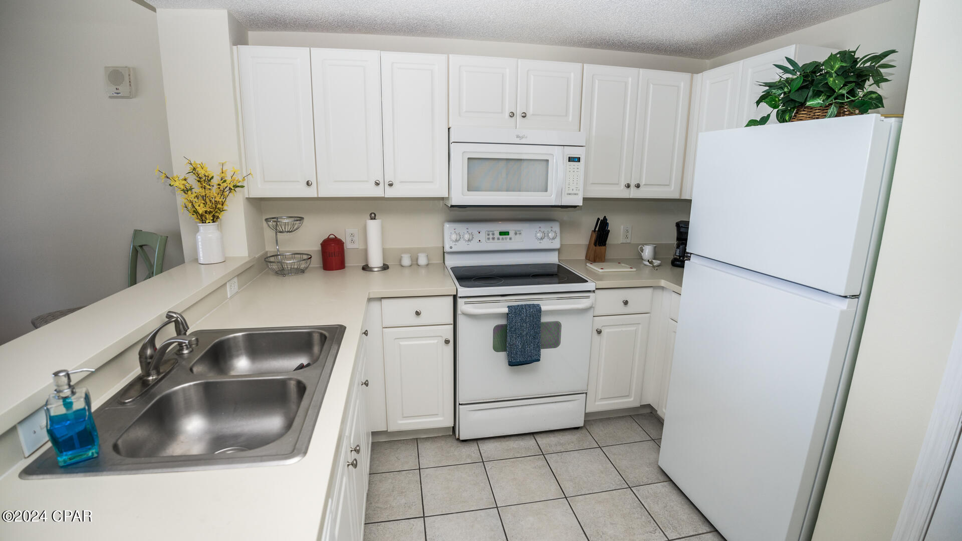 Image 4 For 10901 Front Beach Road 313