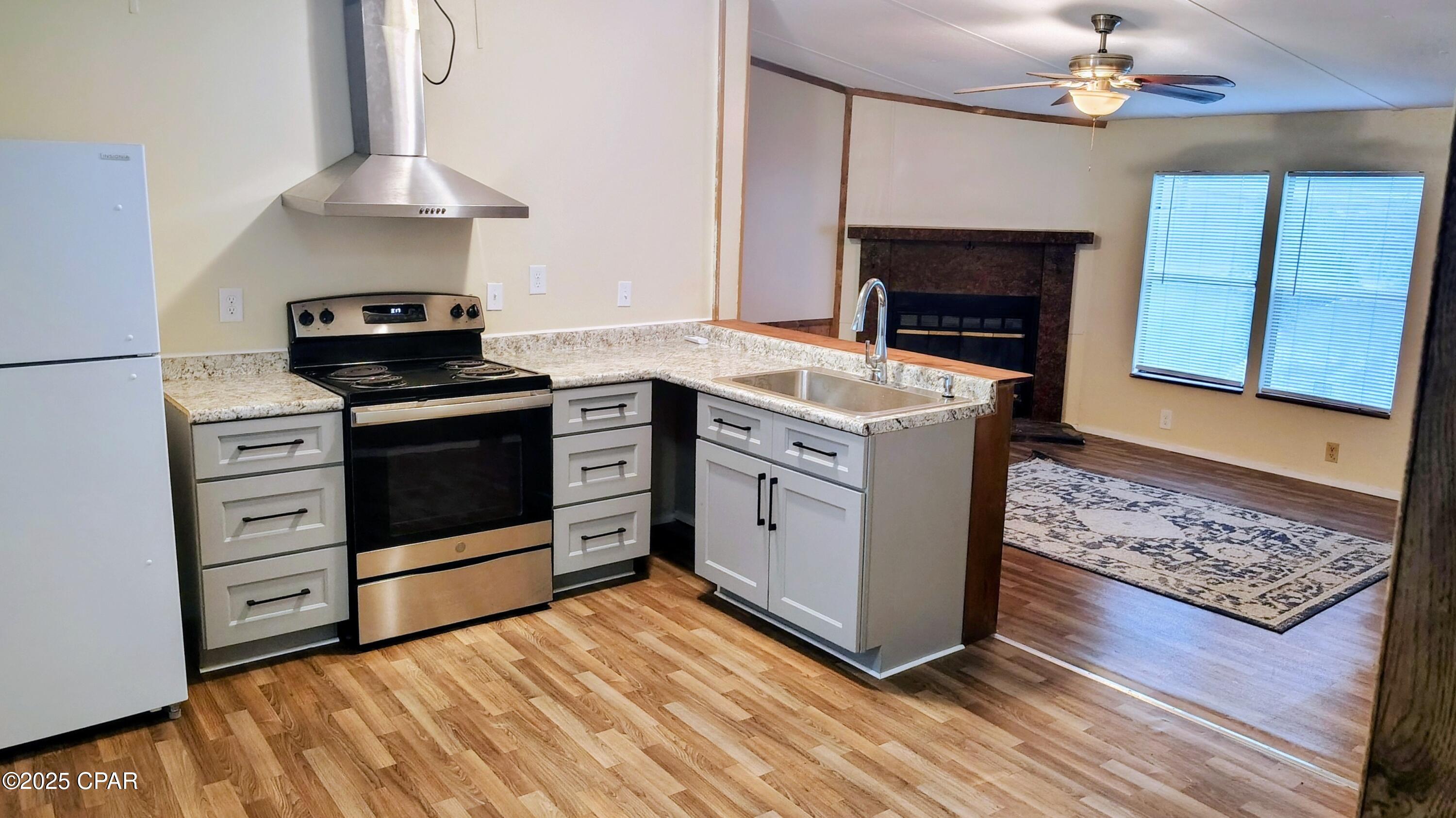 Image 6 For 1614 2nd Street