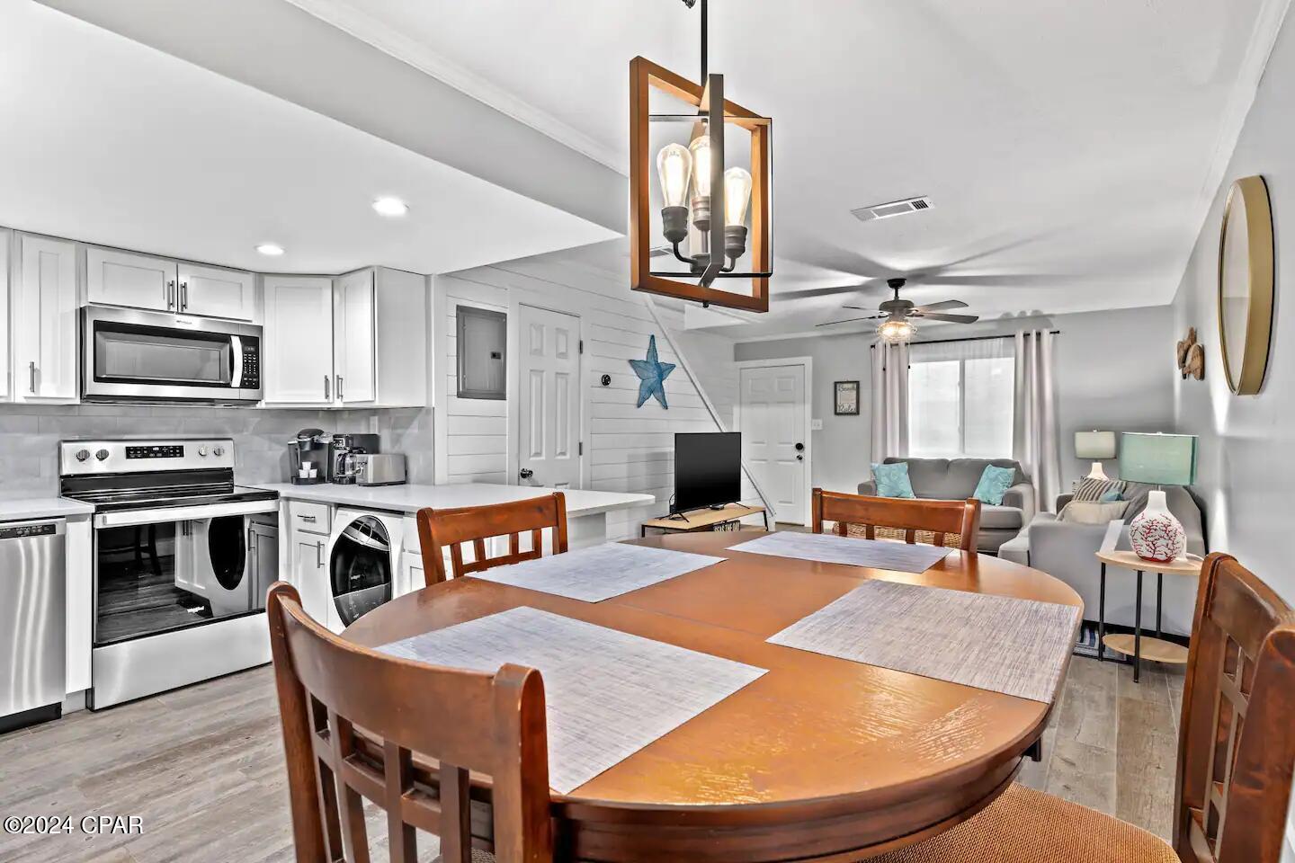 Image 11 For 7904 Surf Drive 19