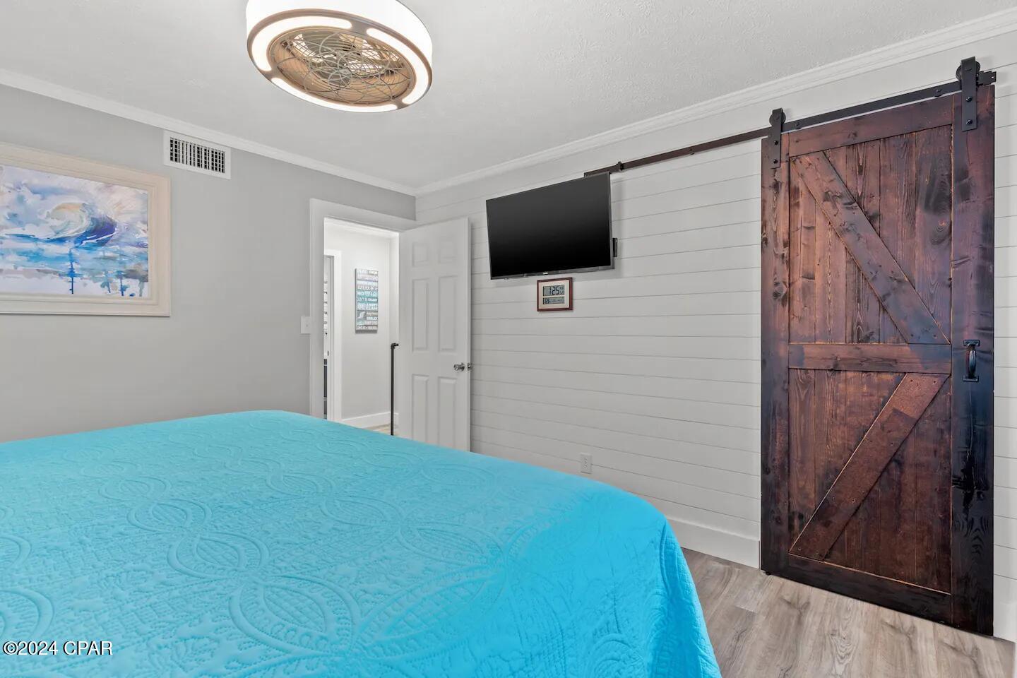 Image 14 For 7904 Surf Drive 19